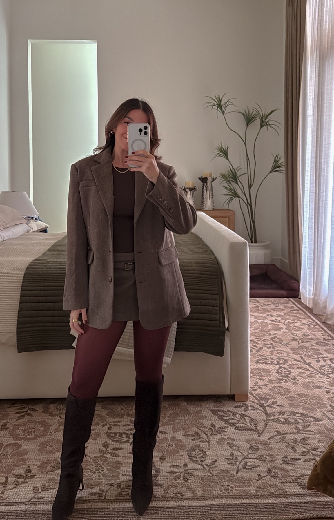 Brown🤝🏼 burgundy
Blazer is size S
Skort is size M


#LTKWorkwear #LTKSeasonal #LTKStyleTip