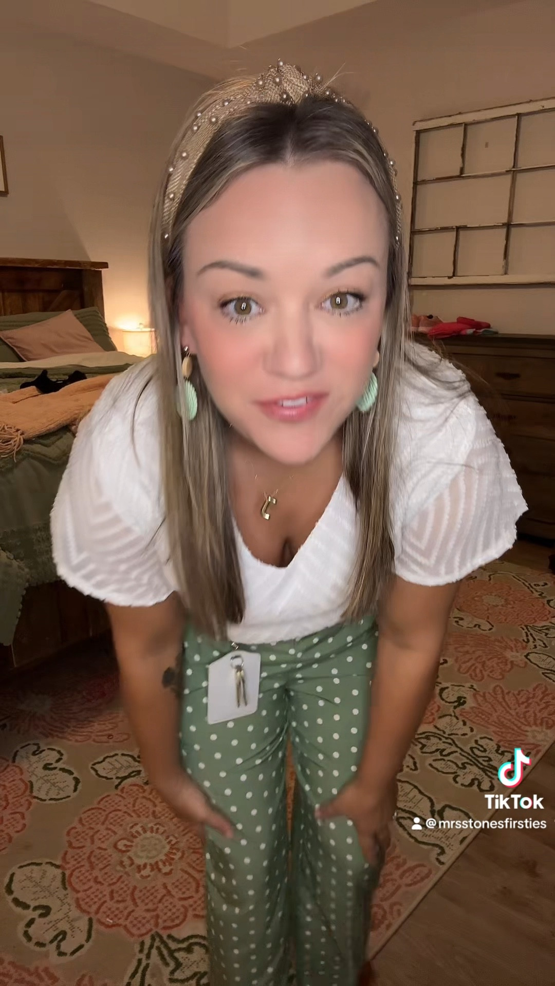 5’4”
153 lbs 
Size medium 