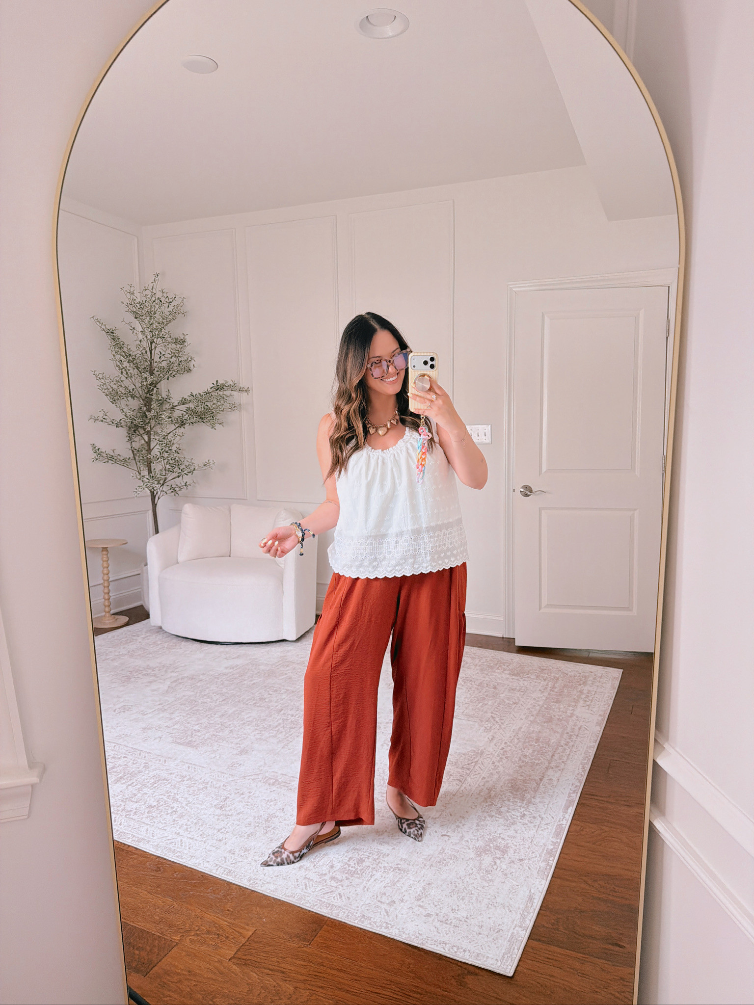 wearing an XL in both pieces 

 #LTKSeasonal #LTKMidsize