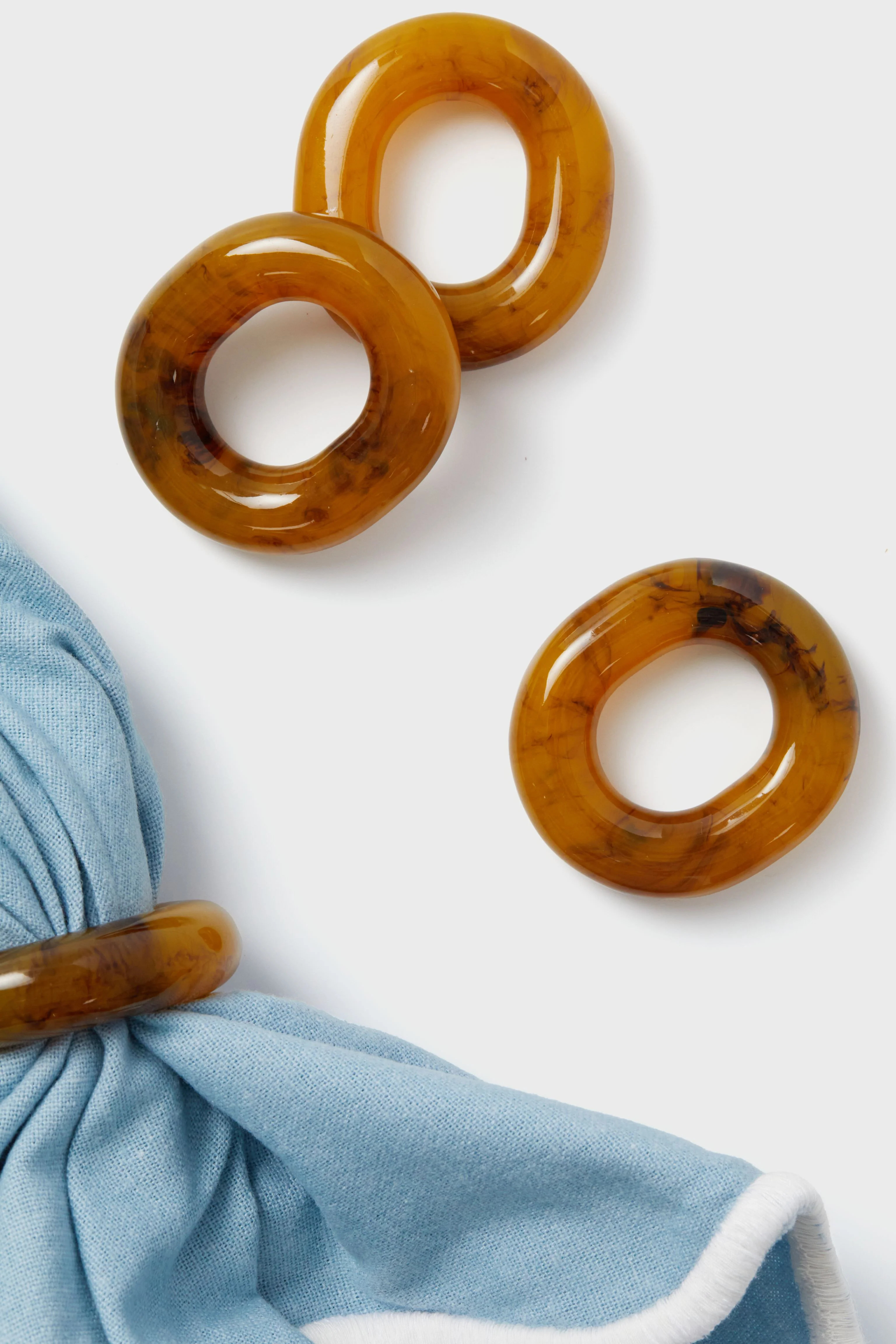 Tortoise Catena Link Napkin Rings Set of 4 | Tuckernuck (US)