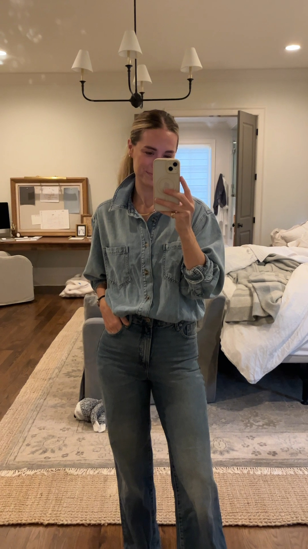 When the best slouchy jean + denim shirt combo is actually a jumpsuit 

Good American 
Canadian tuxedo 

#LTKSeasonal