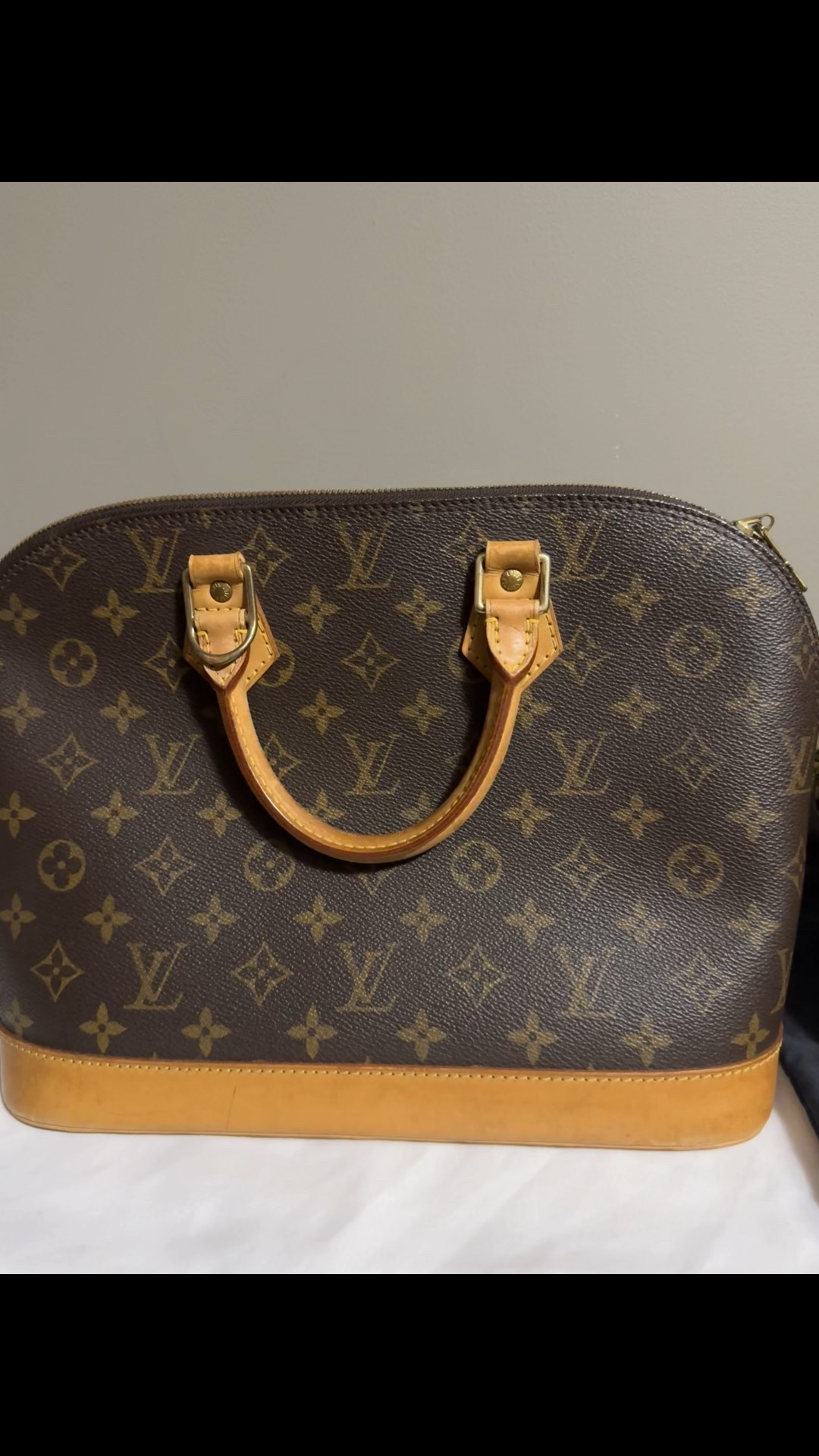 Classic Louis Vuitton bags! #motherdaygifts
#mothersdaygiftideas
#lvbags

#LTKGiftGuide #LTKStyleTip #LTKItBag