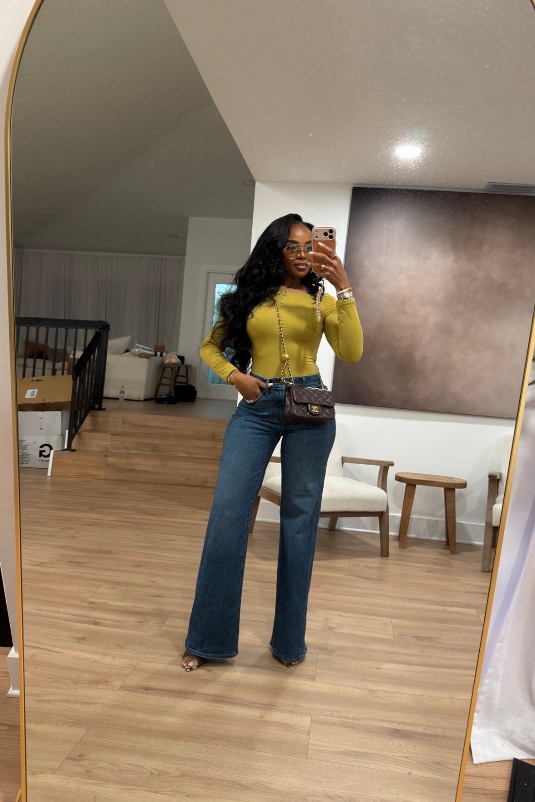 Scroll to shop!! Casual dinner look - long sleeve top with denim flares. ￼

#LTKootd #LTKdayinmylife #LTKPetite