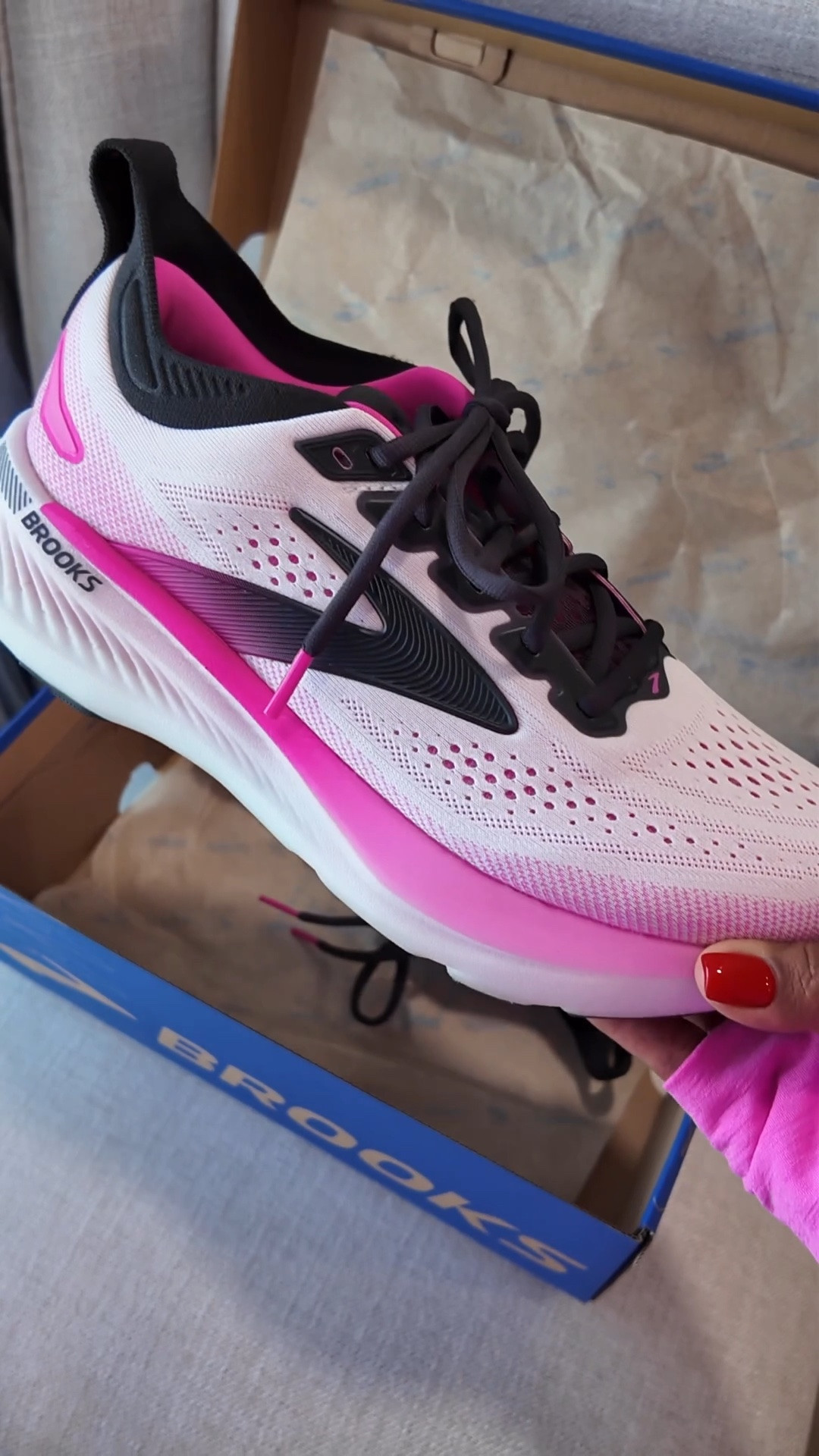 My sneakers are the Brooks Gylcerin GTS 23. So comfortable and have made my runs the best! 

Running gear, garmin, marathon training, fitness journey, Running shoes, wellness journey, sneakers, brooks running shoes, Smiles and Pearls

#LTKfitnessgoals #LTKMidsize #LTKActive