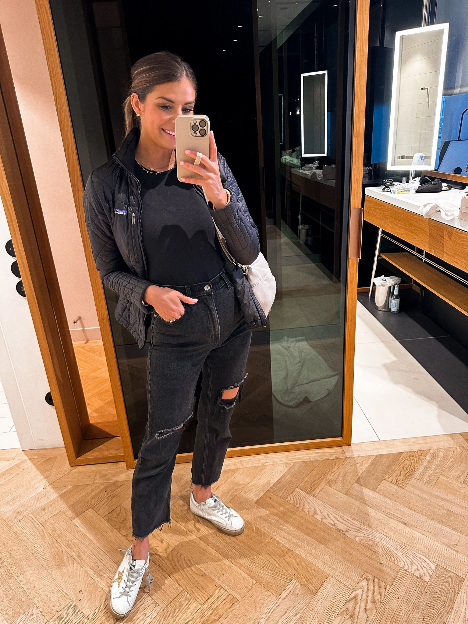 Linking jacket couldn’t find it on sale 

#LTKstyletip #LTKSeasonal #LTKtravel