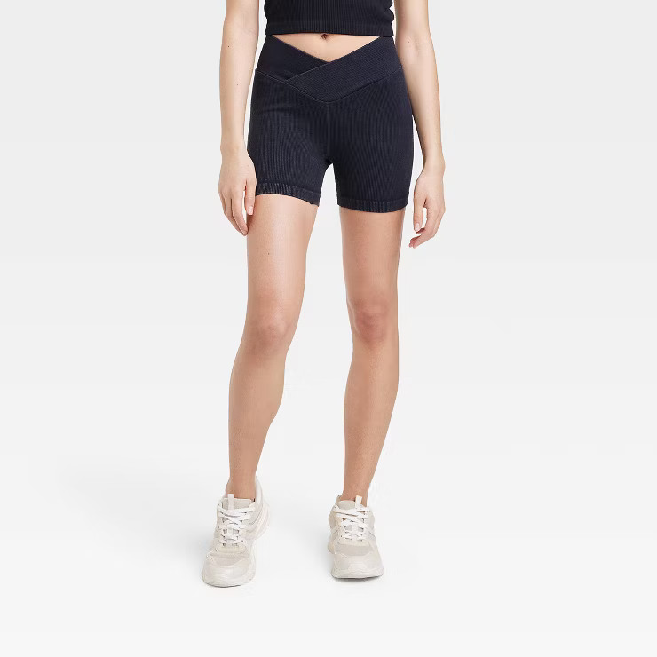 Women's Cross Waistband Bike Shorts 4" - JoyLab™ | Target