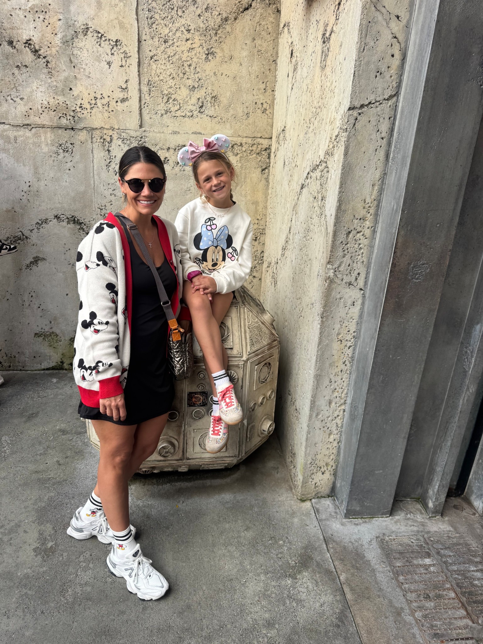 The most magical place on earth…and everything you need to wear! PART 1

#LTKmomlife #LTKTravel #LTKFindsUnder50