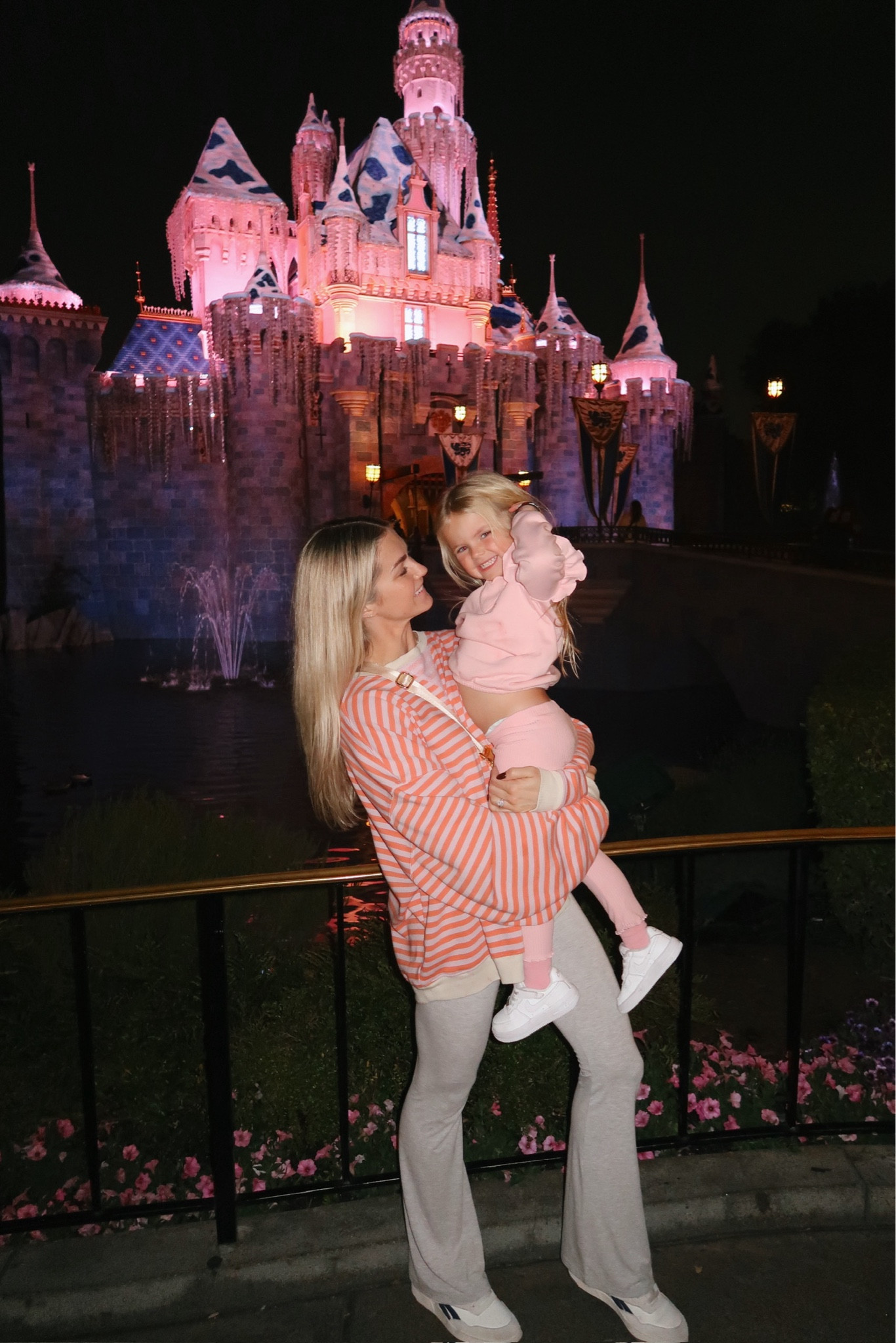 Disney outfit night one!

#LTKStyleTip #LTKFindsUnder50 #LTKTravel