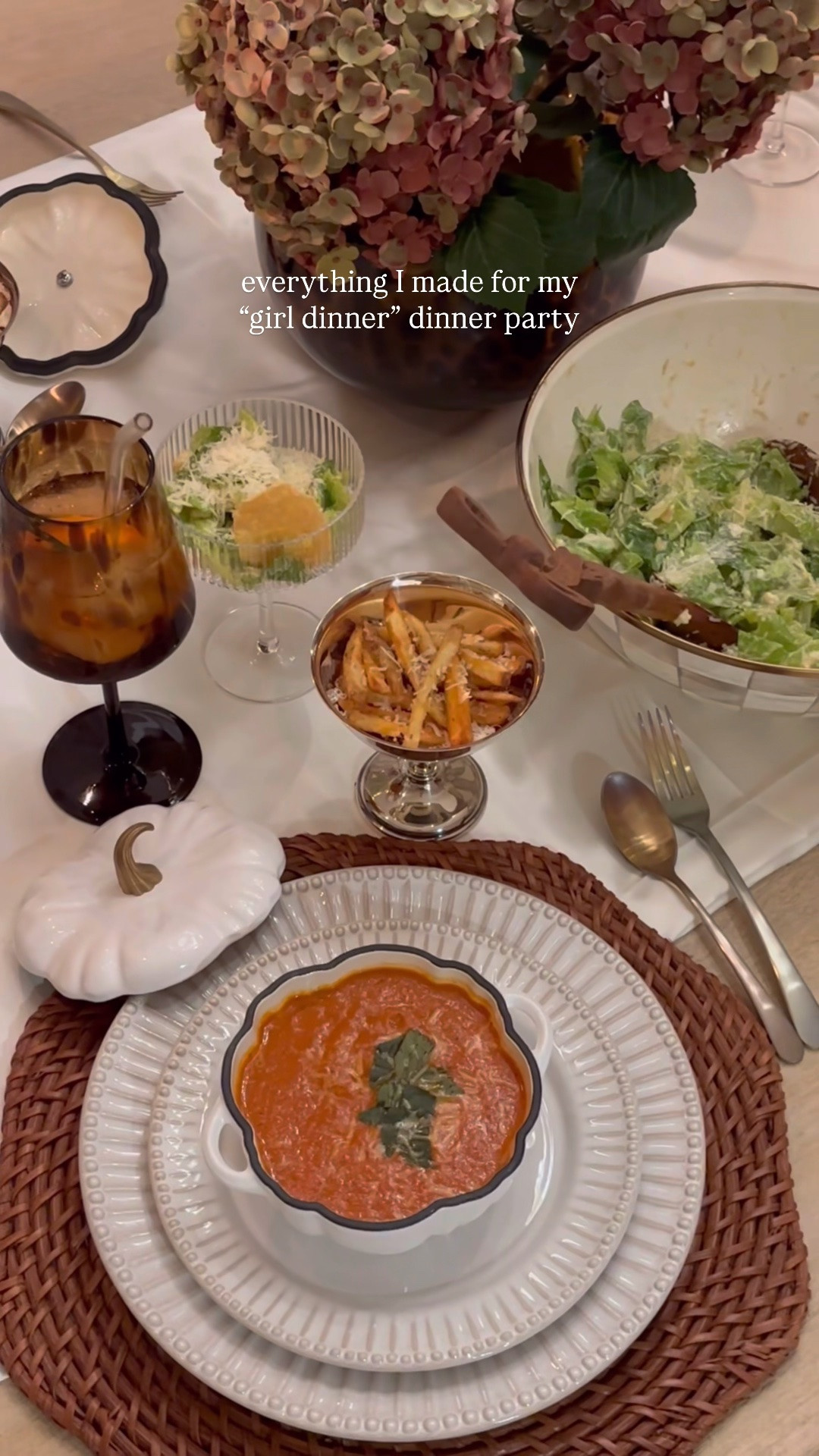 truffle fries, tomato soup & caesar salad?! my dream date. 🤎🍸👏🏼