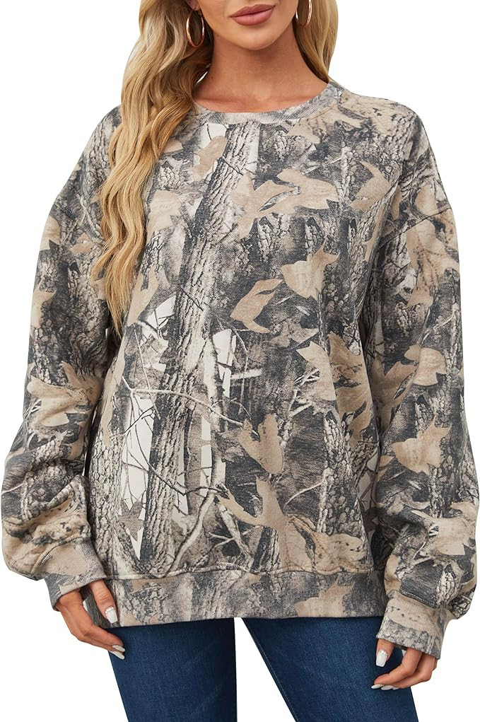 Womens Camo Sweatshirt Maple Leaf Print Oversized Camo Crewneck Sweatshirt Fleece Pullover Hoodie... | Amazon (US)