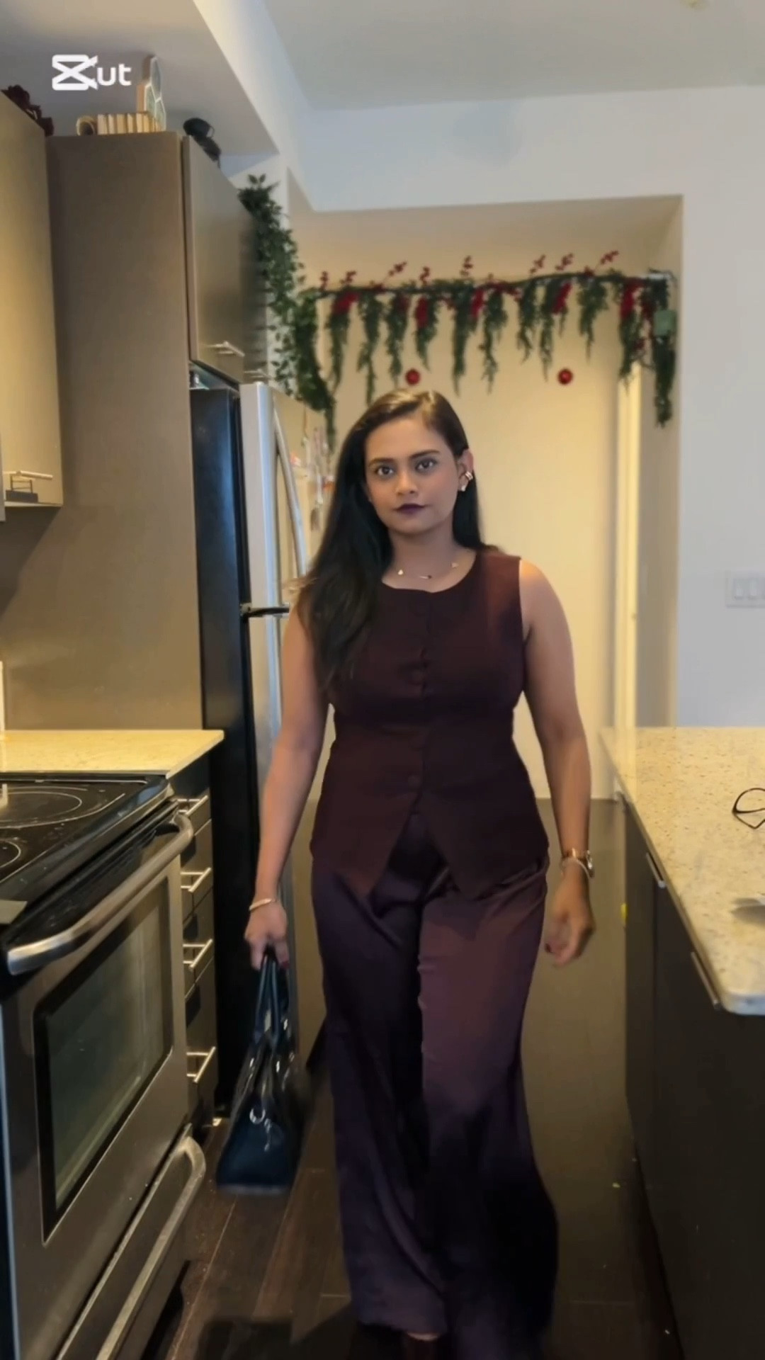 Outfit I’m truly obsessed with 🤍
This breastfeeding-friendly outfit feels like a custom tailored fit — structured, flattering, and effortless. The waistcoat and satin pants set instantly elevates the look and gives a luxury, polished vibe without sacrificing comfort.
Perfect for new moms, postpartum outfits, date nights, or elevated everyday wear.

#LTKmidsize #LTKstyletip #LTKpetite