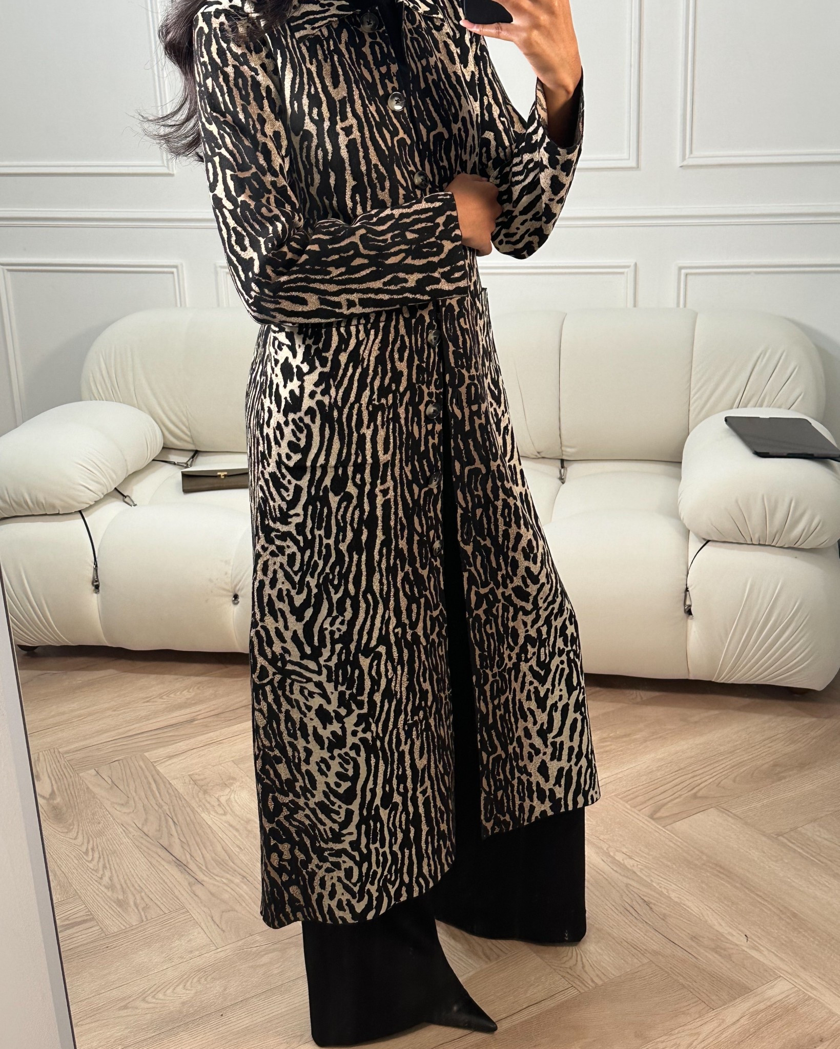 Leopard print for the winter - wearing size uk6 🤎 AD @mytheresa.com

•
•
#elegantstyle #fabianacristina #chicstyle

#LTKeurope #LTKwinter #LTKstyletip