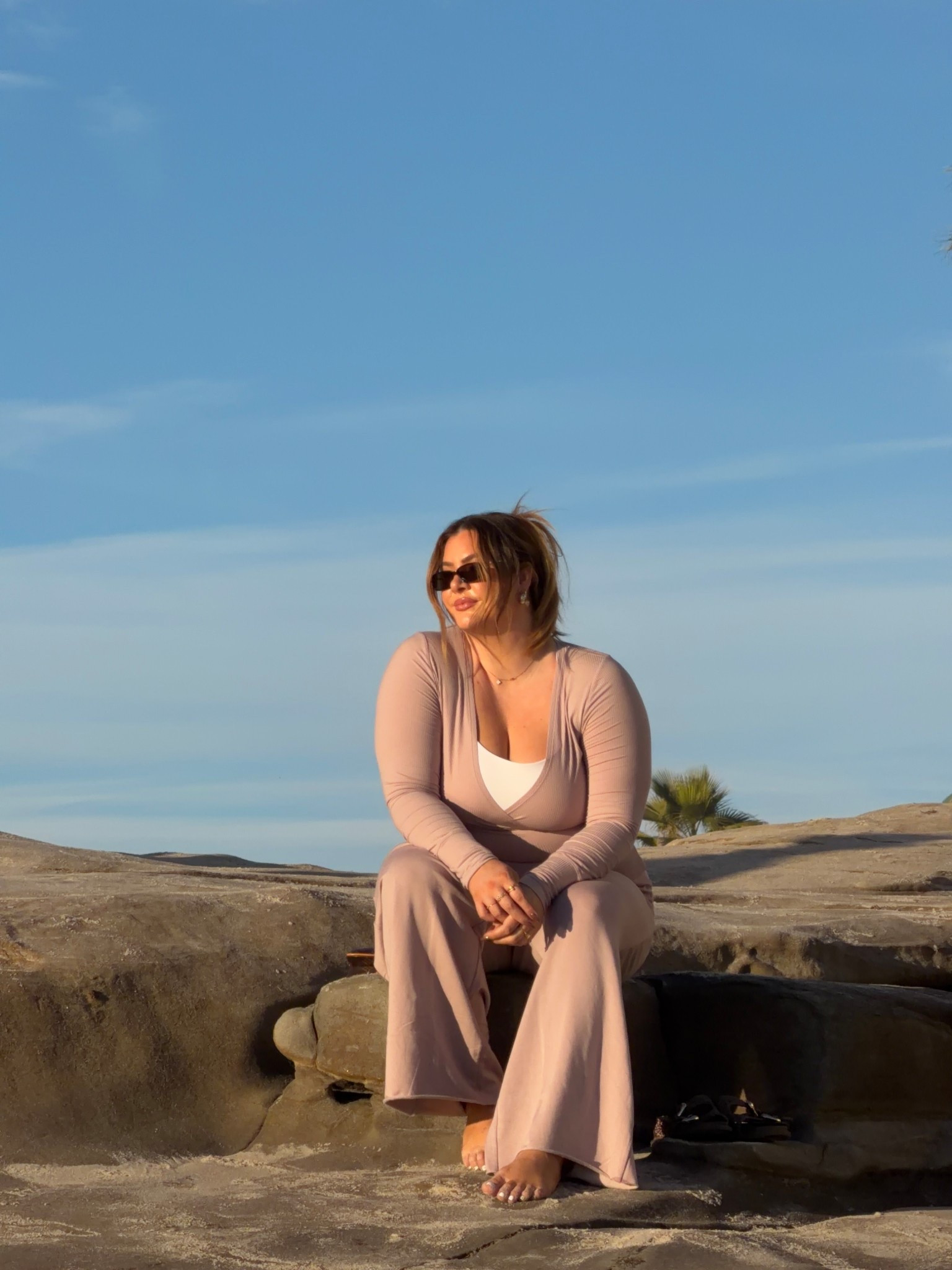 wearing an XL in the set 🤎

#LTKootd