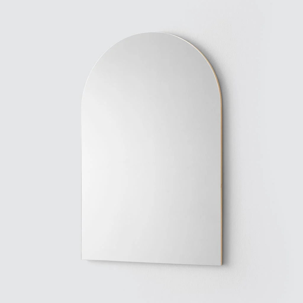 Correo Central Mirror | The Citizenry