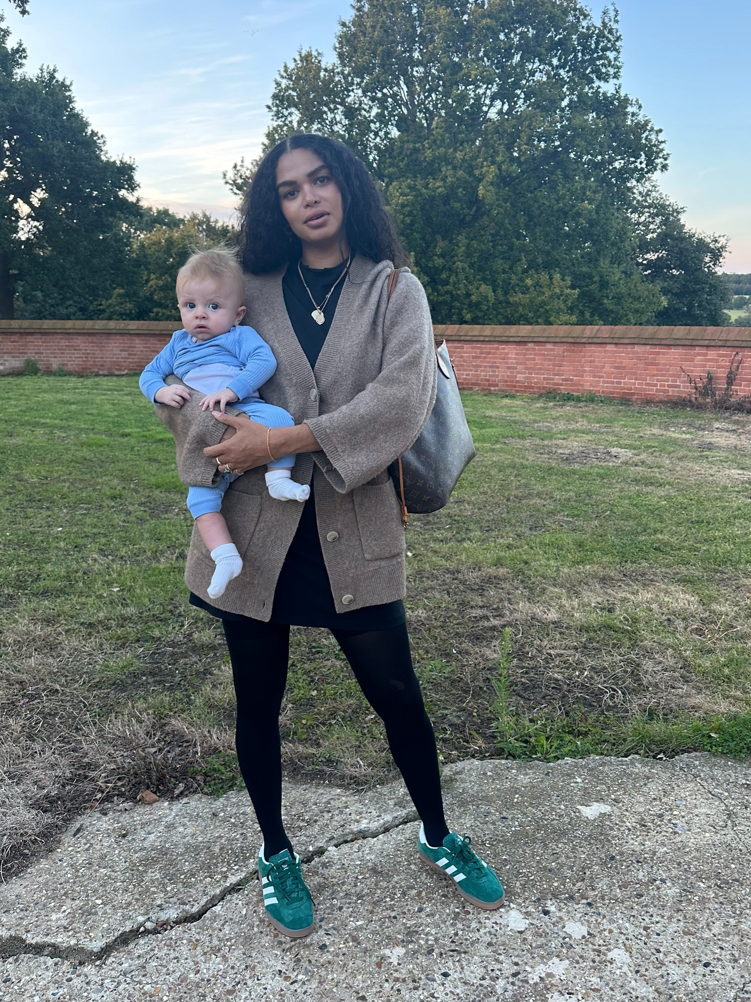 Cosy cardigan season 
Oversized cardigan 
Sambas 
Knitwear 


#LTKuk #LTKautumn #LTKeurope