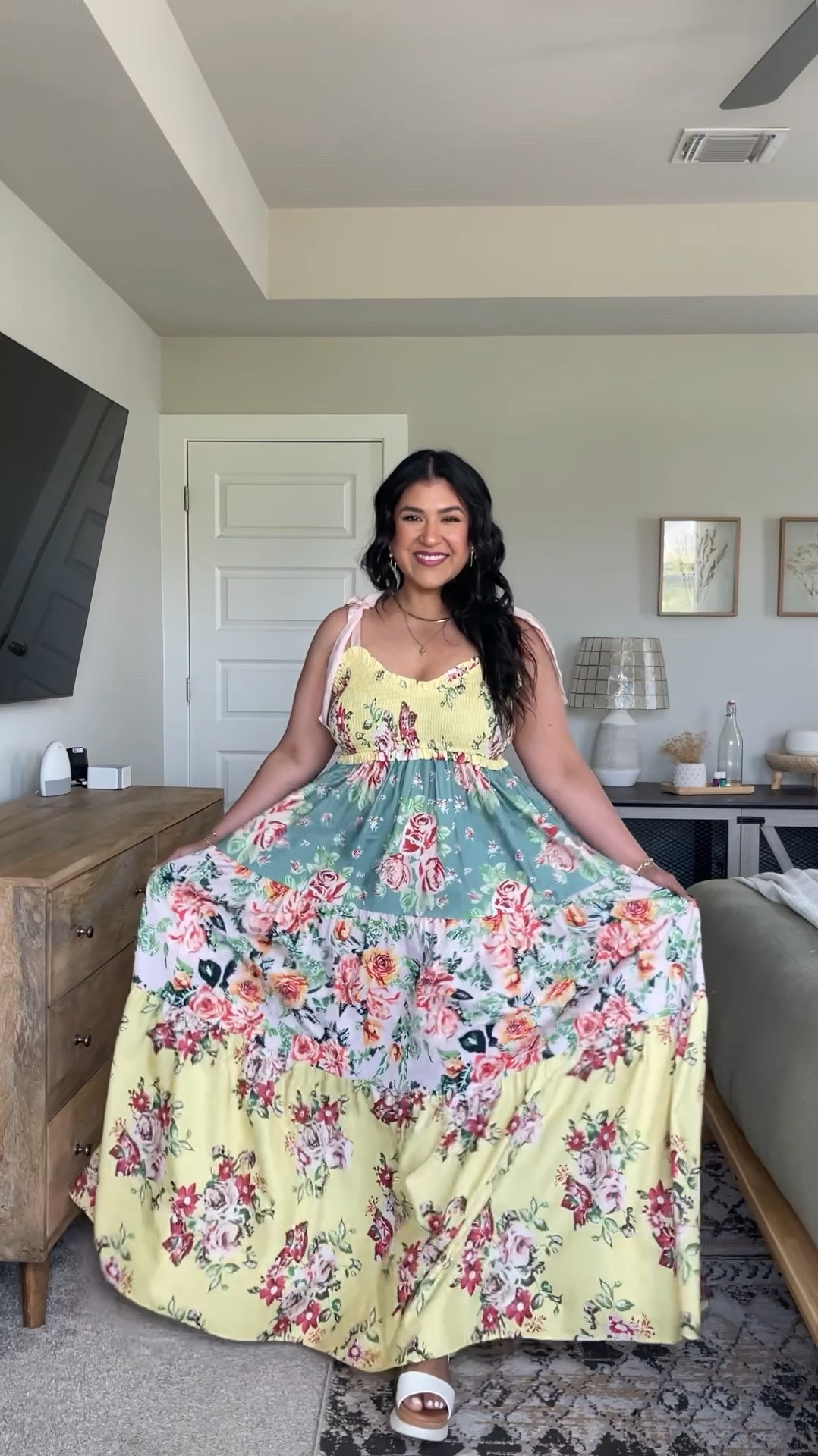 I’m 5’1”, size 12 and wearing my true size large in shade Yellow. You could even size down if you’re smaller chested (I’m a 36D). This dress is a little too long on me so I can’t wear flat shoes with this. I’m wearing a 2.5in platform sandal, which I will also link! The straps are tie straps and adjustable to fit your body.⁣ I’m a 36D and wearing a large in the strapless bra. 

#LTKPetite #LTKStyleTip #LTKMidsize