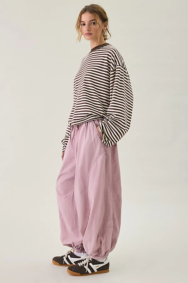 BDG Iris Cotton Baggy Balloon Pants in Pink, Women's at Urban Outfitters | Urban Outfitters (US and RoW)