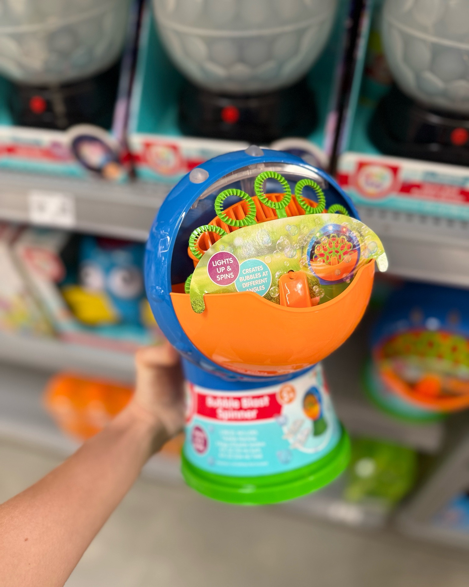 New bubble finds for kids this Summer! One thing that can ALWAYS keep my kids outside for longer is bubbles! 😂👏☀️
-

#screenfreekids #sensoryplay #toddlerplayideas #momhacks #toddlermom #summertoys #SummerActivities #bubblemachine

#LTKmomlife #LTKKids #LTKBaby