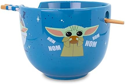 Visit the STAR WARS Store | Amazon (US)