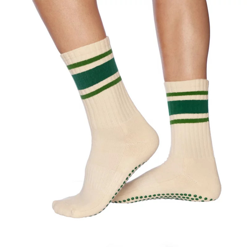 Souls. Women's Retro Grip Crew Socks | Academy Sports + Outdoors