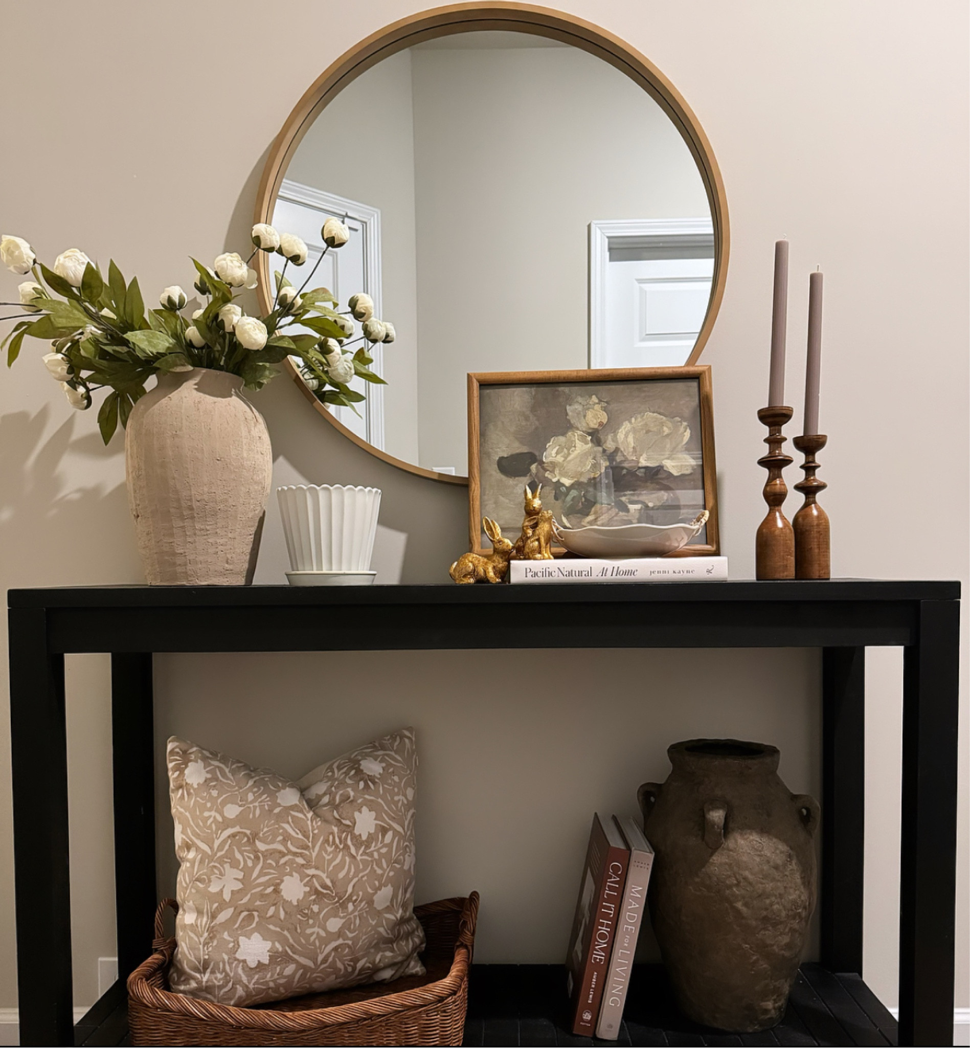 SPRING CONSOLE TABLE🤎

Console table, console table styling, neutral home, neutral home decor, spring decor, Easter decor, modern home, interior styling, spring console table, interior decorating, affordable home finds, amazon home finds, wayfair finds, spring florals, spring stems, target finds, target home 

#LTKhome #LTKSeasonal #LTKstyletip