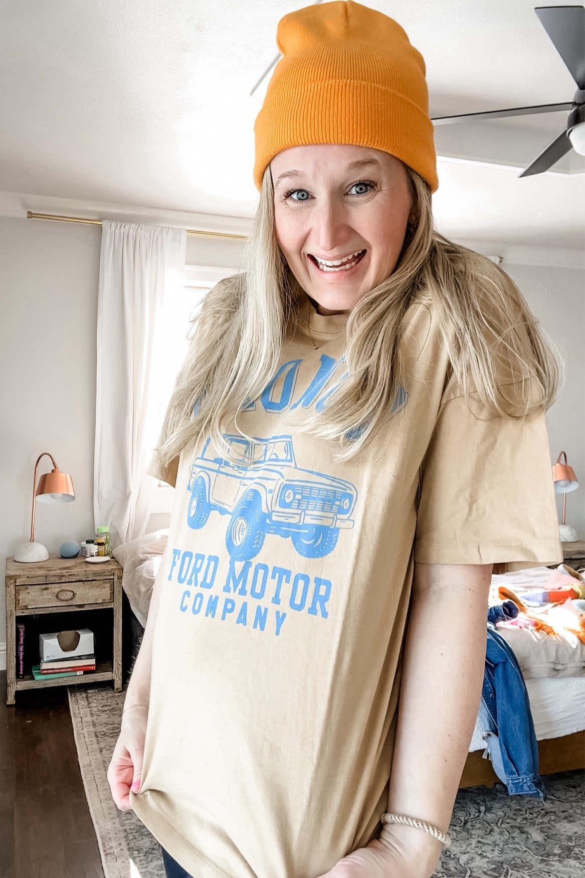 Cute oversized tee perfect for casual comfy maternity and postpartum 

#LTKsalealert #LTKfindsunder50 #LTKbump