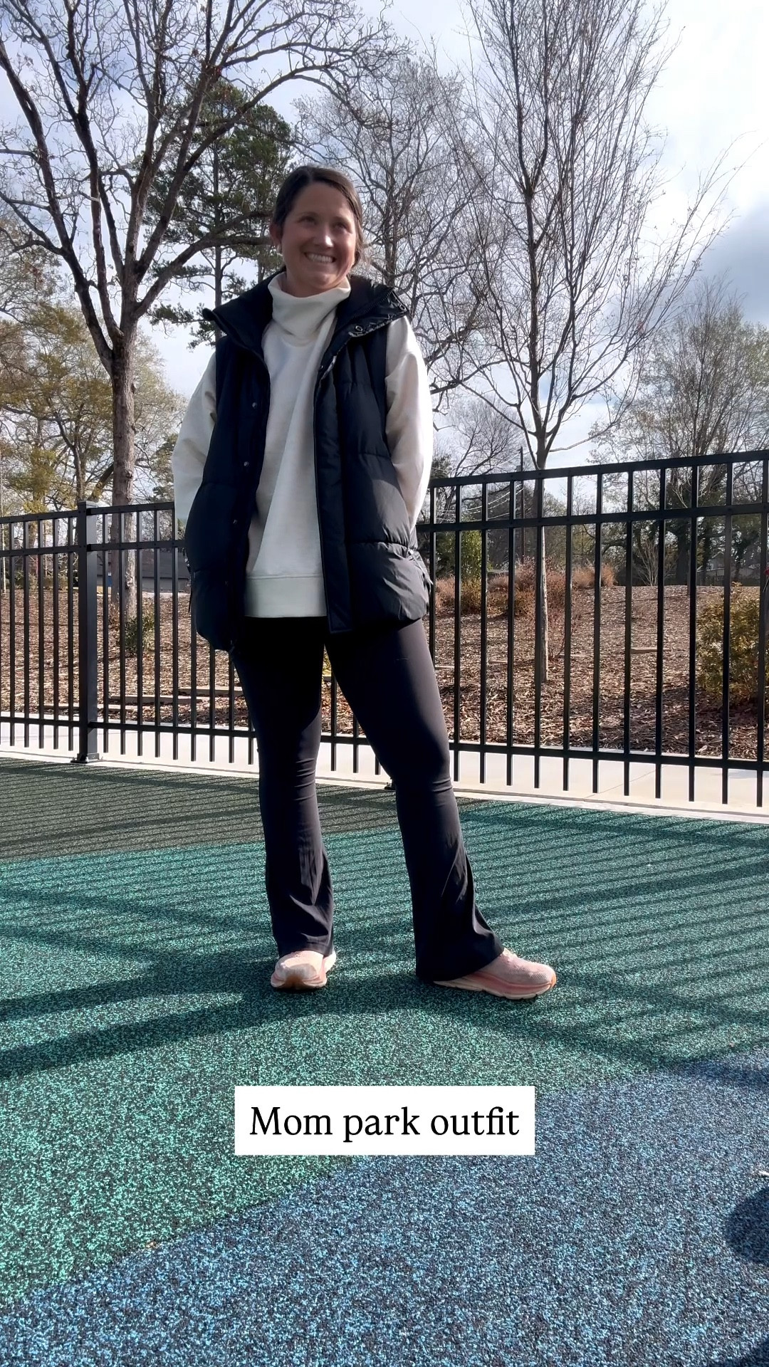 Mom park outfit ideas. SAHM WFH 