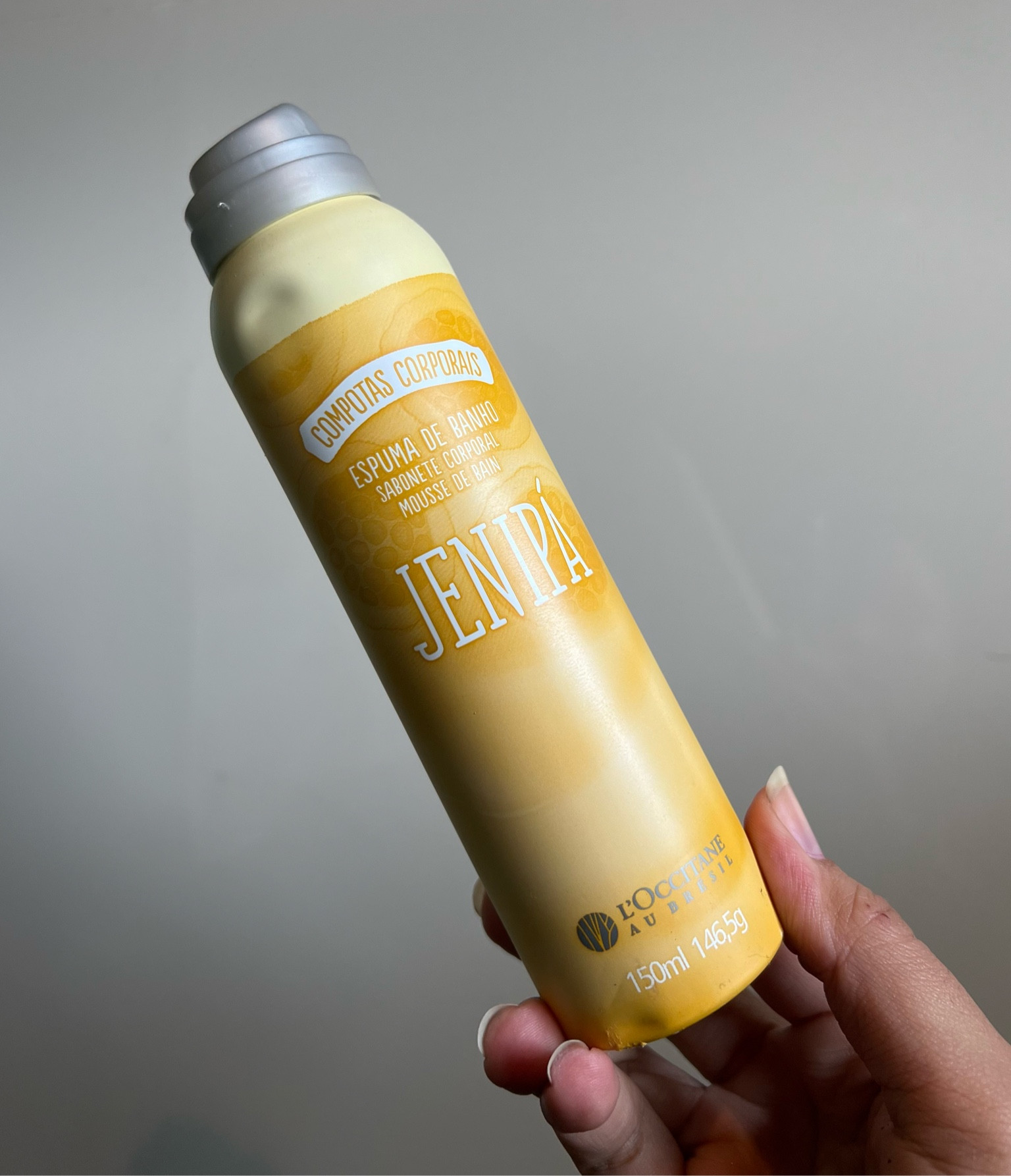 Espuma de Banho Jenipá Loccitane Au Brasil 💛

Com extrato de Jenipapo, esta espuma de banho traz um momento sensorial de limpeza da pele no banho. Inspirado na aparência dos doces de frutas em compotas.

#LTKbrasil #LTKfamily #LTKbeauty