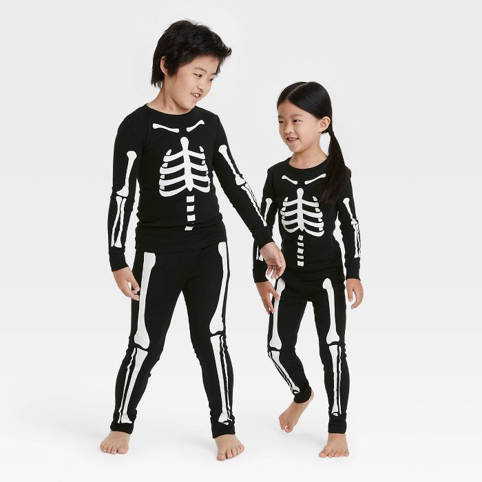 Toddler Halloween Skeleton Matching Family Pajama Set - Black | Target