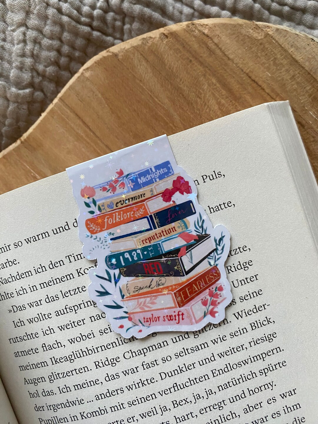 Glitter Bookstack Bookmark Vinyl Bookmarks Gift for - Etsy | Etsy (US)