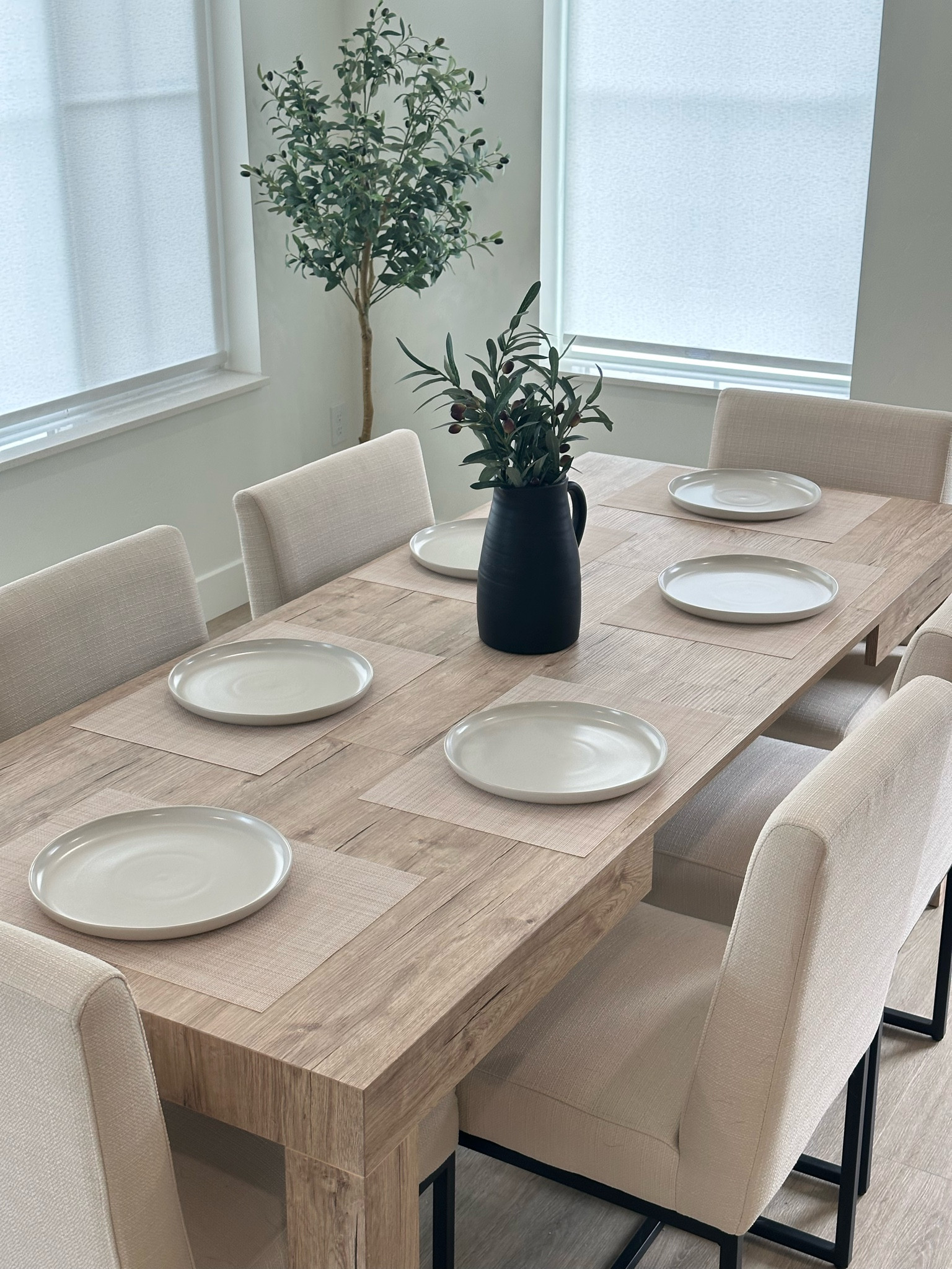 dining room setup !!