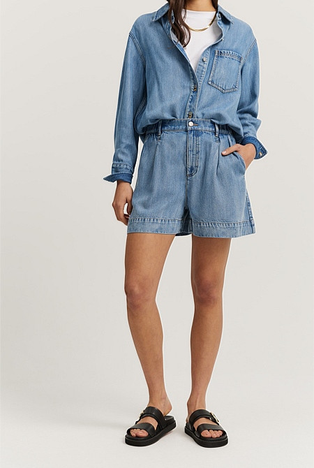 Tuck Detail Short | Country Road