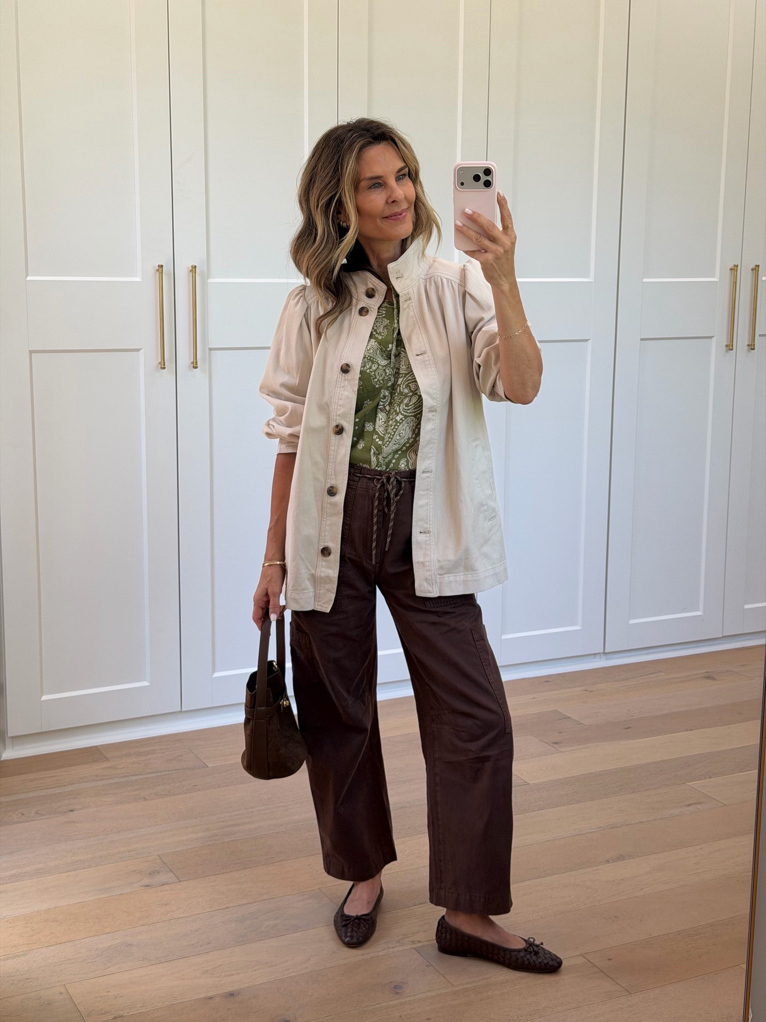 I’m 5’6
-green pattern blouse xs
-brown drawstring cotton utility pant 24
-brown suede bag
-brown woven flats 6.5
-cream jean jacket button up xs

#LTKootd #LTKSeasonal #LTKOver40