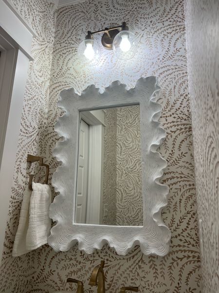 Half bathroom decor 

#LTKhome #LTKstyletip #LTKfindsunder100