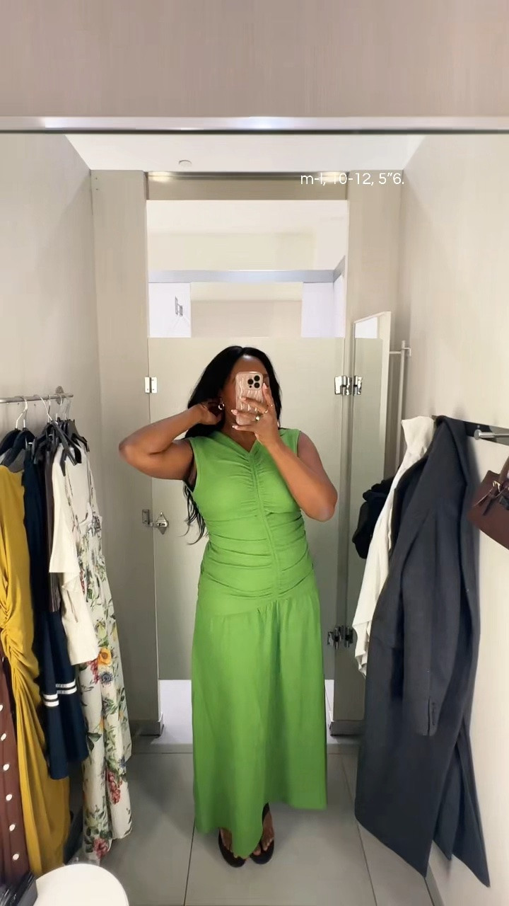 #LTKcanada #LTKmidsize #LTKdresses