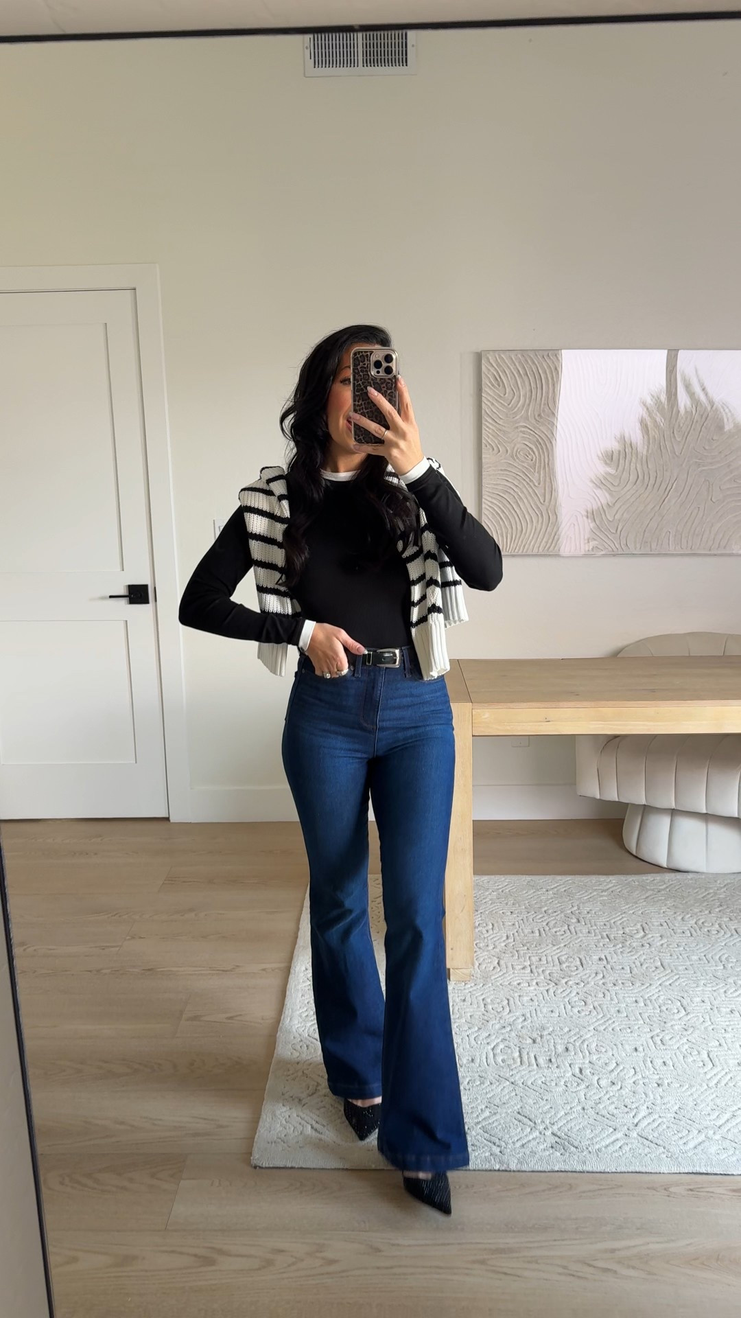 Walmart outfit! I can’t get over these spring pieces!
Striped knit hoodie size small
Ribbed top size XS 
Dark denim flare jeans size 2



#LTKSeasonal #LTKootd #LTKFindsUnder50