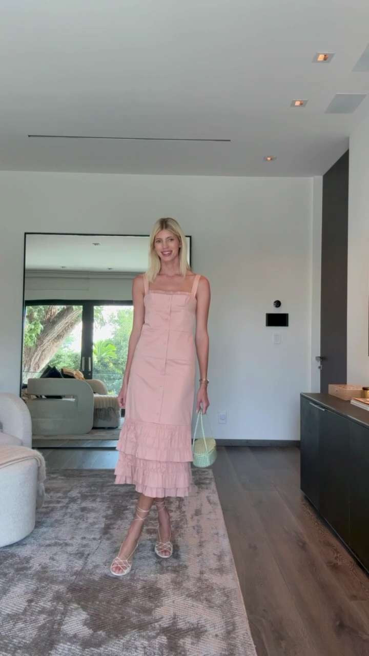 I love the corset detail on this pink dress! Paired it with this mint green bag for a pop of color. 🌸 

 #LTKStyleTip #LTKShoeCrush #LTKItBag