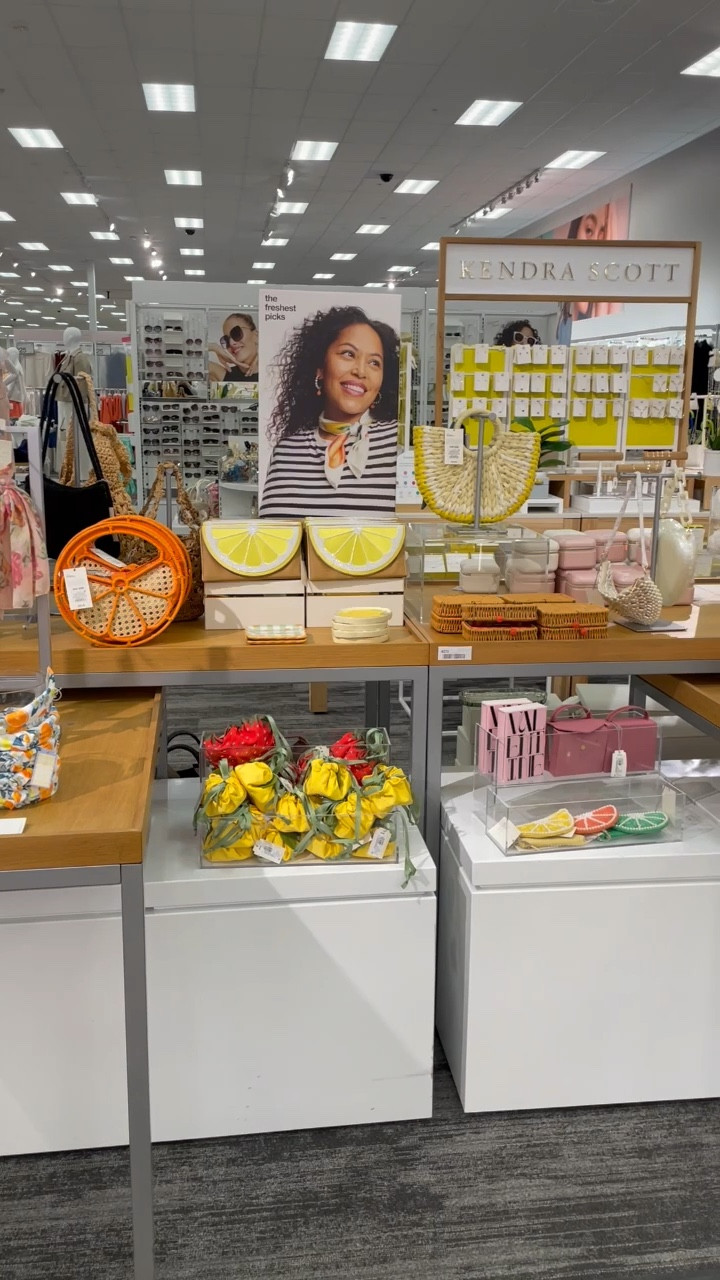 Deal of the day! The cutest accessories for spring are now 40% off today only!

#LTKSaleAlert #LTKSeasonal #LTKFindsUnder50