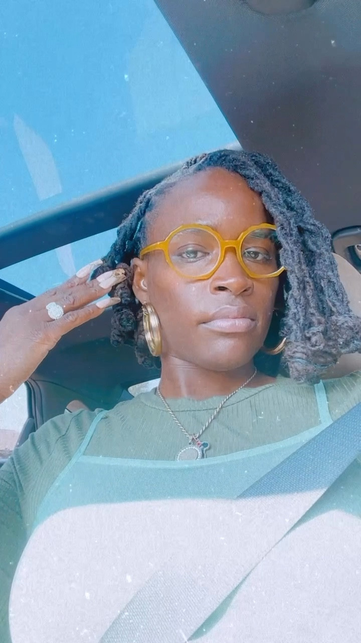 Sunshine on me.. my eyes to be exact. 

These yellow frames is 🔥!! The shape is playful and eye catching (see what I did there)!

#LTKglasses

#LTKVideo #LTKstyletip