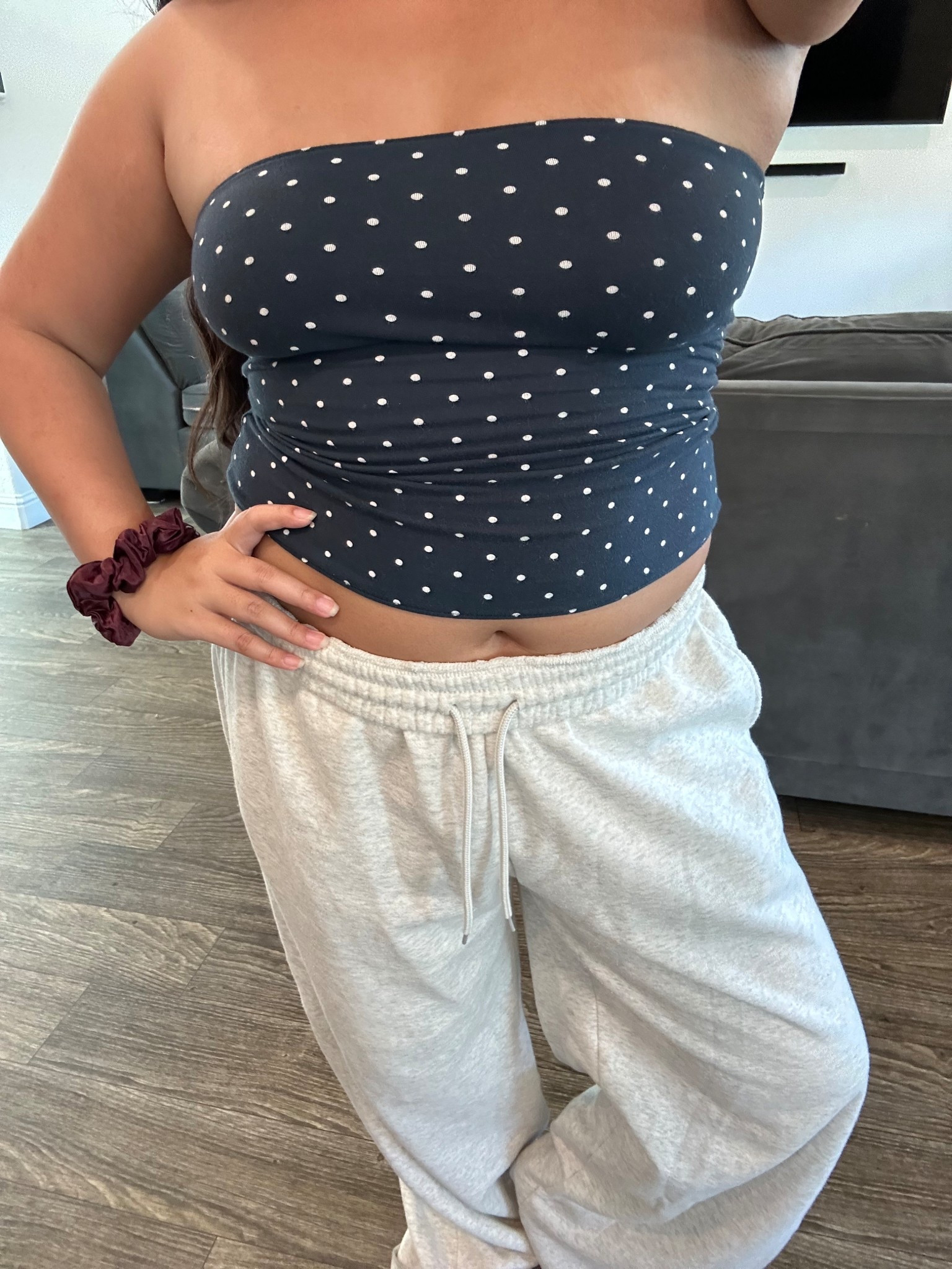 comfy outft: navy blue polka dot tube top + heather gray baggy sweatpants for a gloomy day to lounge around 🤍✨

#LTKStyleTip #LTKPetite #LTKFindsUnder50