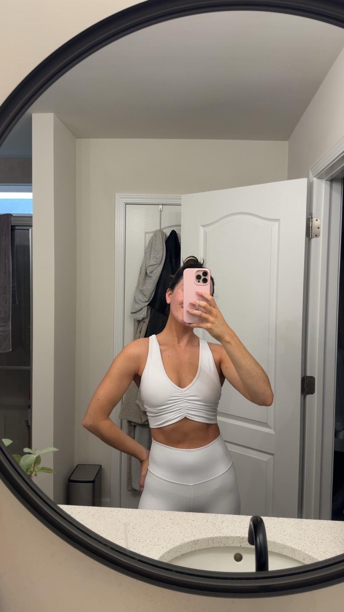 Small sports bra
XS leggings

Alo yoga  

#LTKActive