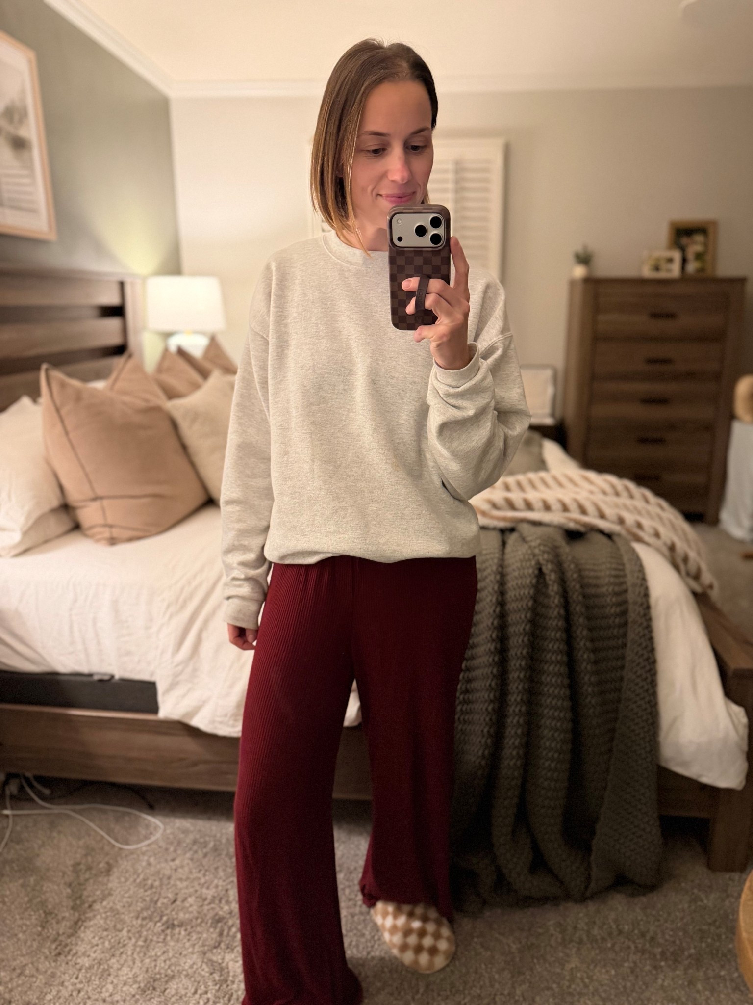 These are some of my favorite cozy pants! These are last year’s color, but this year they have a gorgeous green!

#LTKFindsUnder50 #LTKHoliday