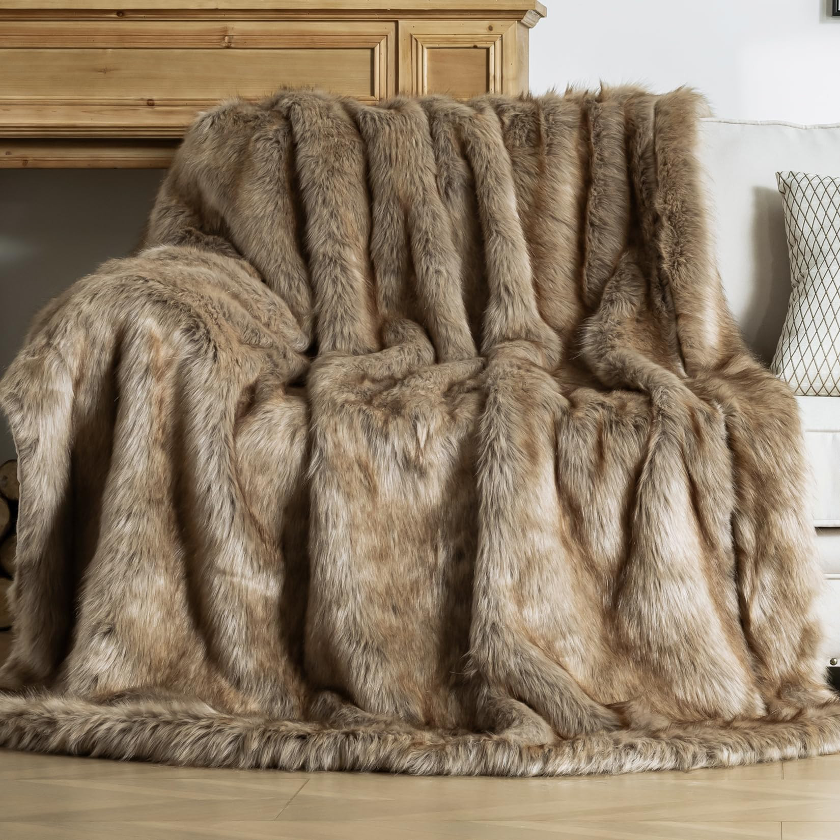 OMERAI Faux Fur Blanket, Ultra Soft Luxury Fuzzy Throw Blanket, Long Pile Plush Cozy Warm Decorat... | Amazon (US)