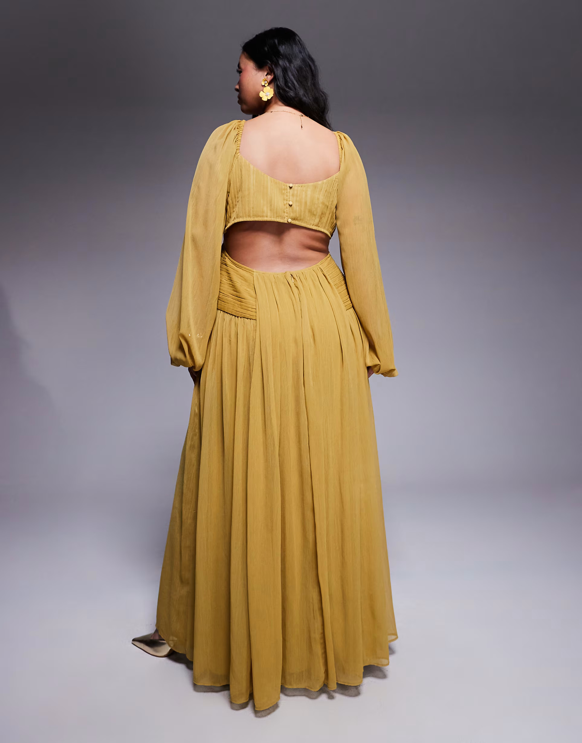 ASOS DESIGN Curve long sleeve cut out maxi dress with ruched skirt in olive green | ASOS (Global)