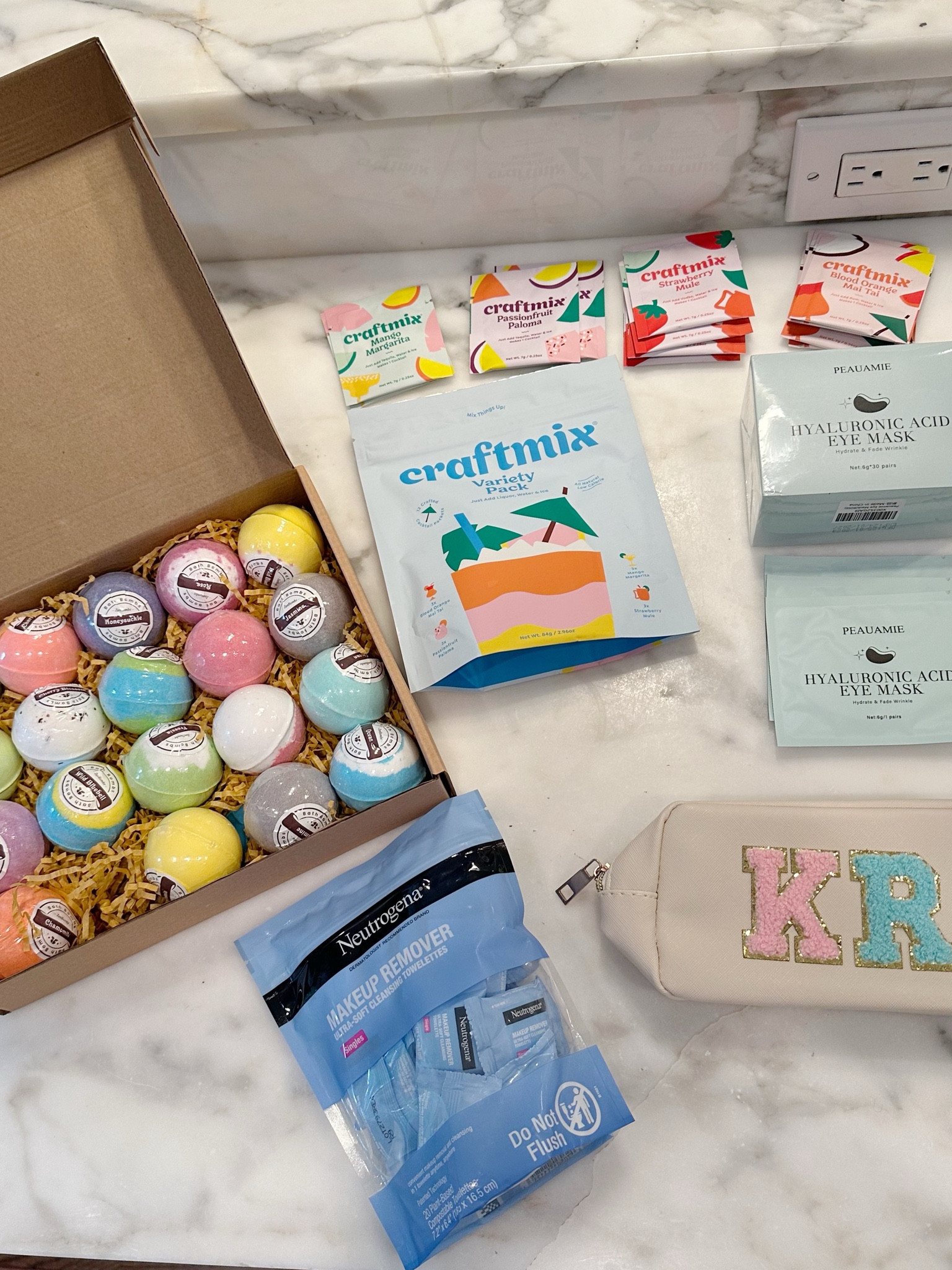 Need end of year teacher gift ideas?? Being Parents Council President this year I wanted to do something special but affordable bc I needed 40 of them! I got these adorable bags on Amazon and the adhesive stickers for their initials and filled it with some of my favorite things! 

#LTKGiftGuide