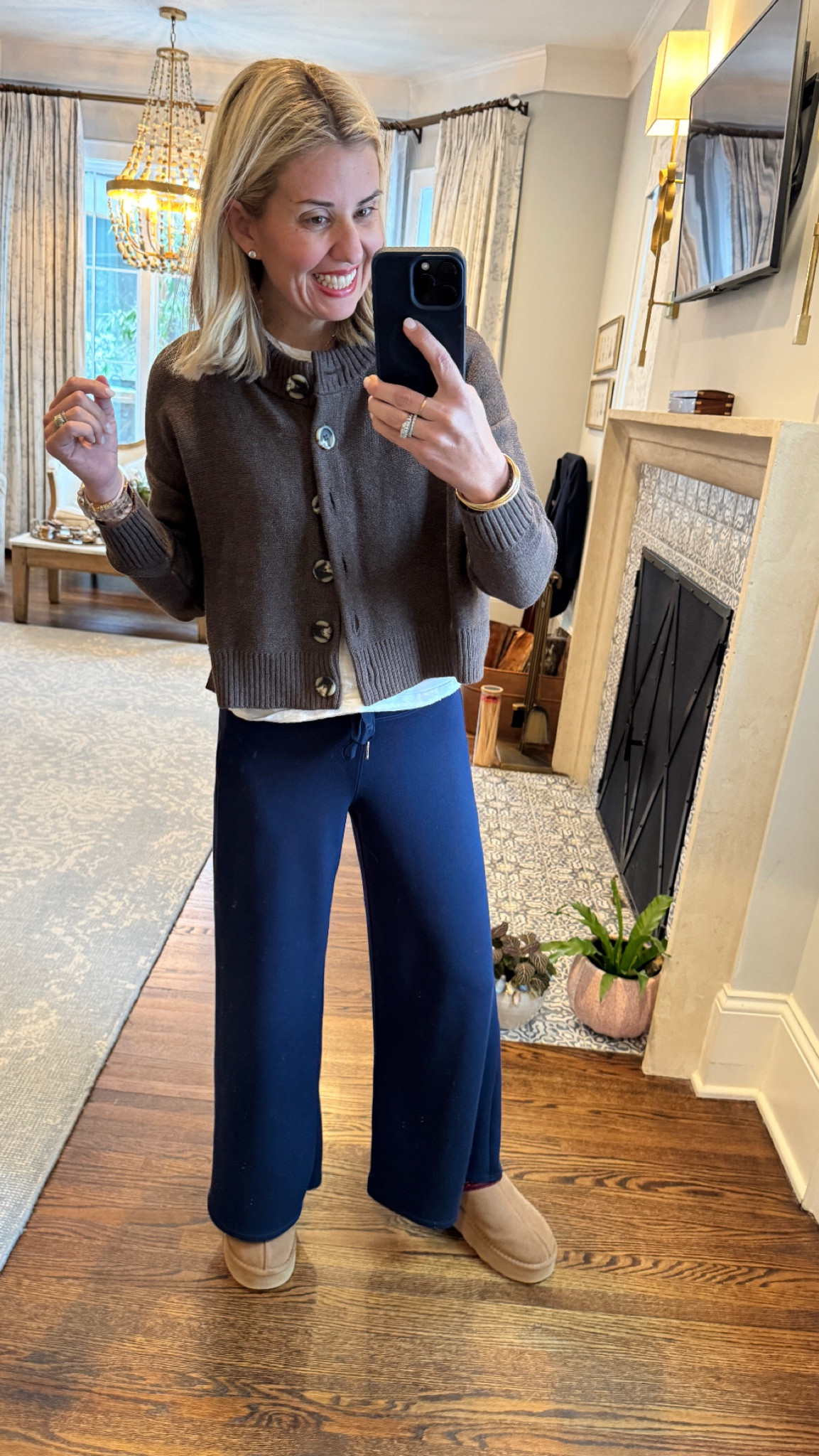 If you’ve been around a minute, you know Quince is one of my forever faves for affordable and fabulous. Hello viral sweaters! Attainable style, elevated quality, always a yes.

Sweater - xs 
Tee - xs
Bottoms - small petite
Shoes - 8  


#LTKootd #LTKgrwm #LTKOver40