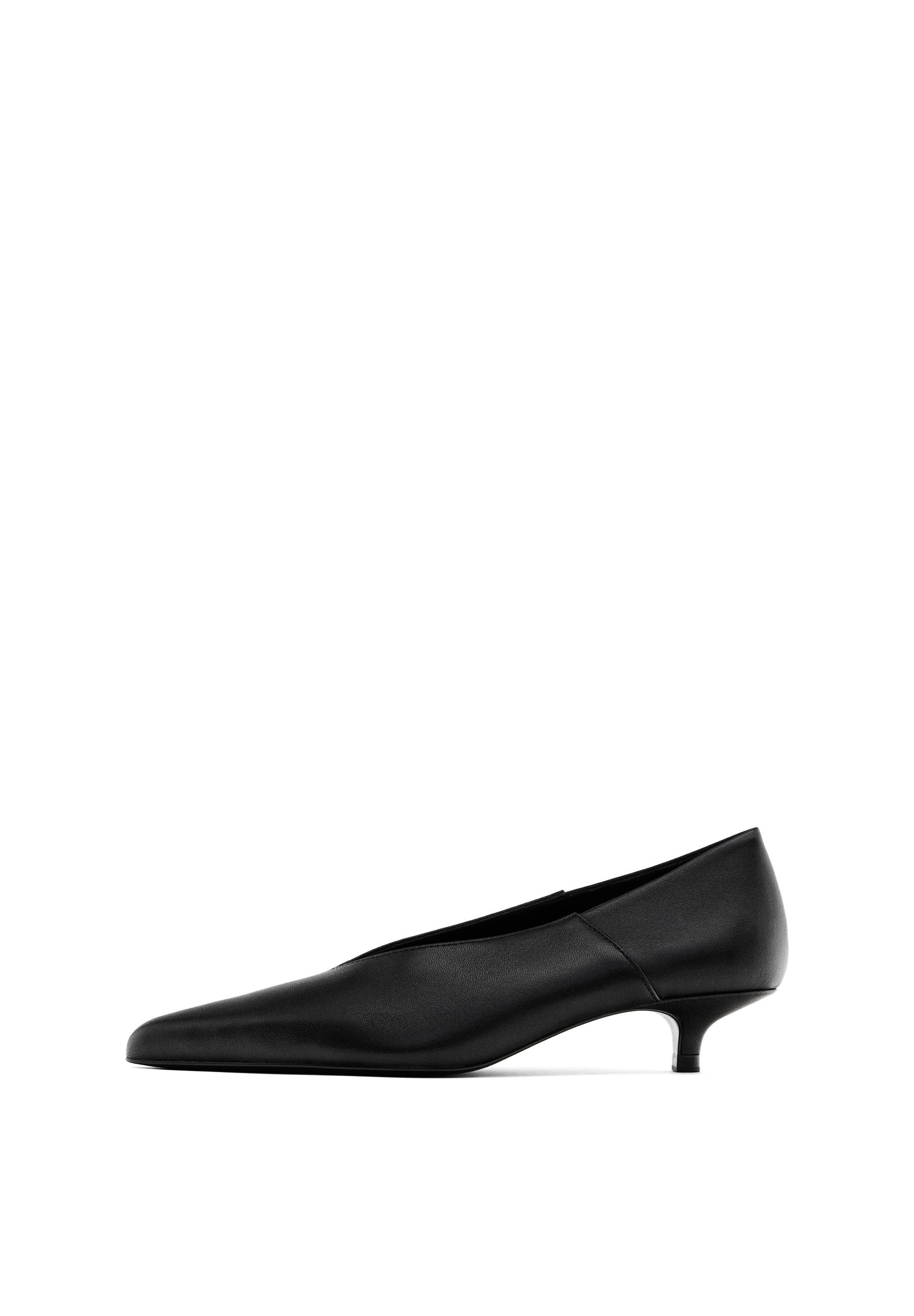 Soft nappa leather court shoes | Massimo Dutti US