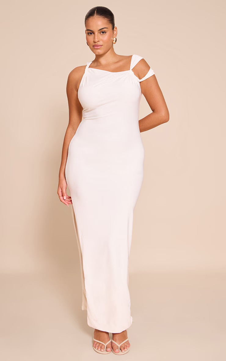 Wedding dresses under $200 that prove you don’t need to overspend to look stunning on your big day. From clean minimalist styles to romantic silhouettes perfect for courthouse weddings, elopements, and intimate celebrations. I linked the best affordable wedding dresses that photograph beautifully.
#WeddingDressesUnder200 #BudgetBride #AffordableWeddingDress #BrideOnABudget #CourthouseBride #ElopementBride #WeddingDressShopping #LTKWedding #LTKFinds #ShoppingWithPriiincesss #AtlantaCreator #WeddingInspo

#LTKValentine #LTKootd #LTKWedding