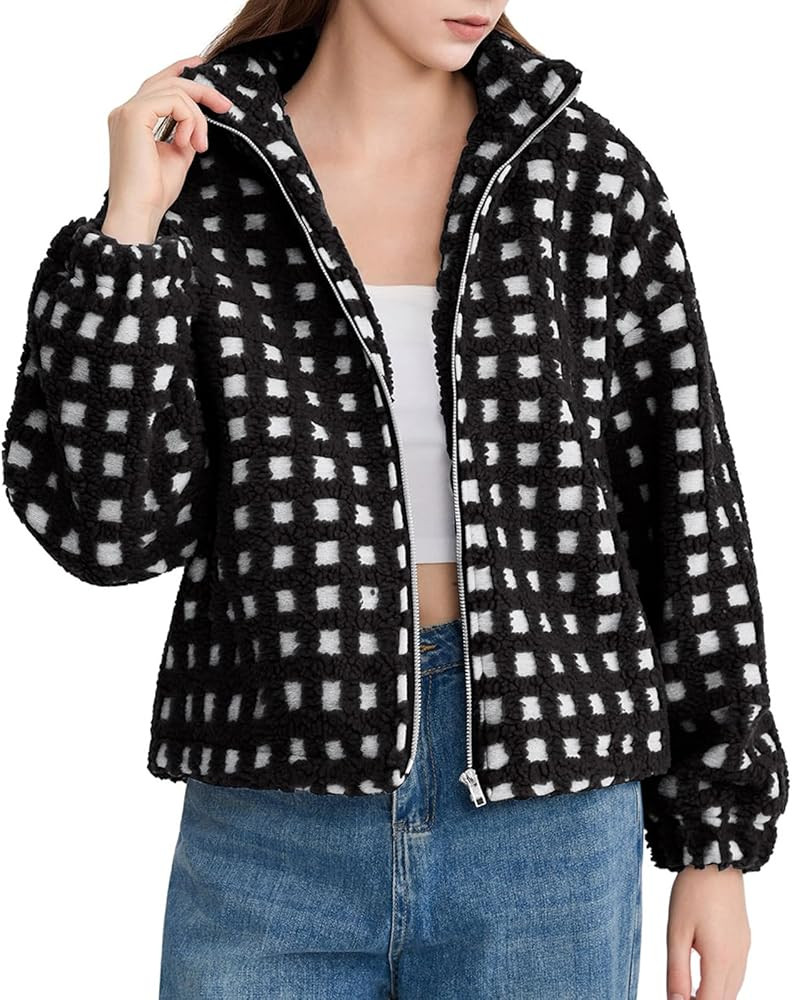 Oymyakon Women Checkered Sherpa Jacket Cropped Long Sleeve Fuzzy Plaid Fleece Coats Casual Zip Up... | Amazon (US)