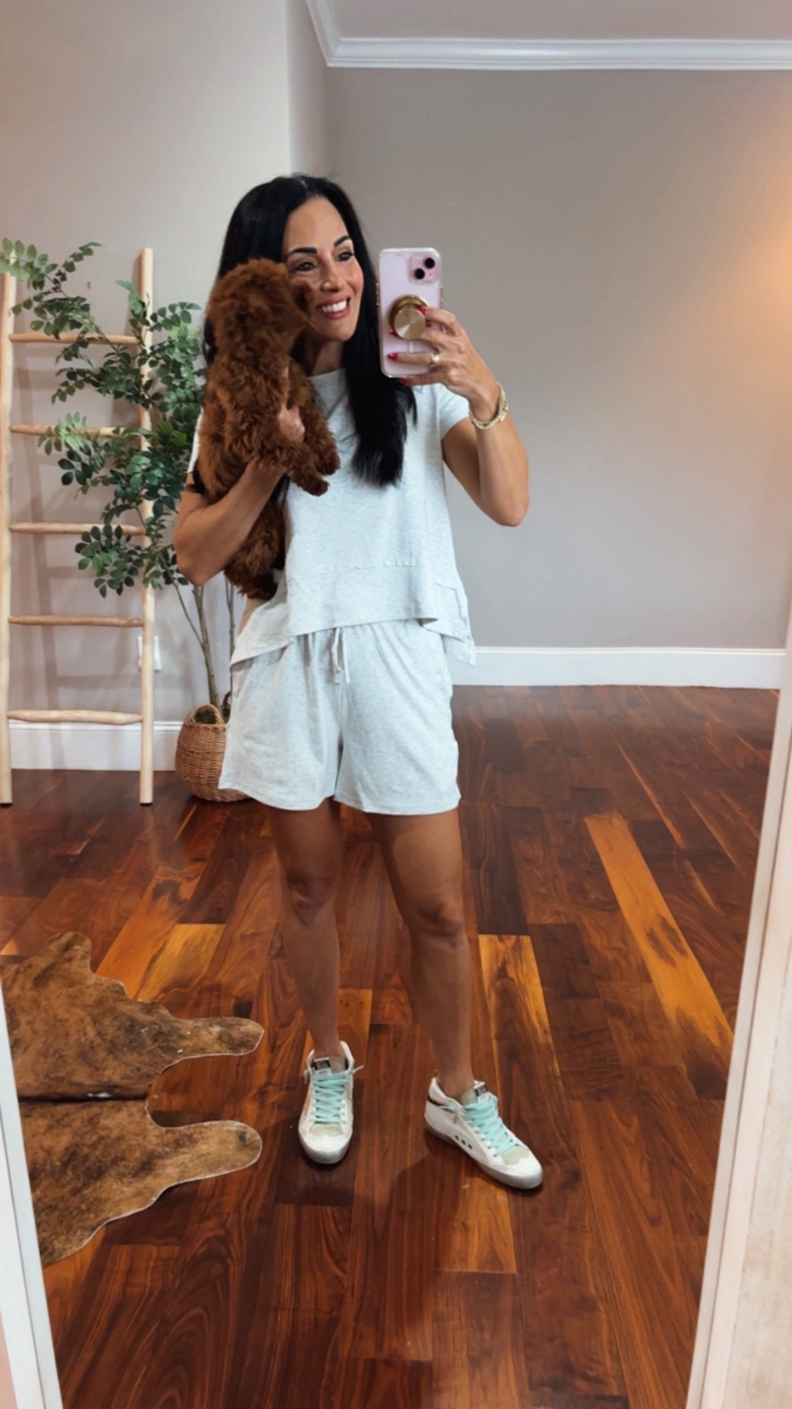 A cute Amazon shorts set


#LTKootd #LTKActive #LTKOver40